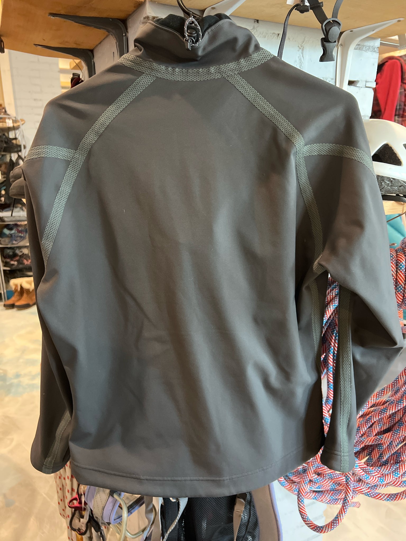 Mountain Hardwear Conduit Softshell Jacket