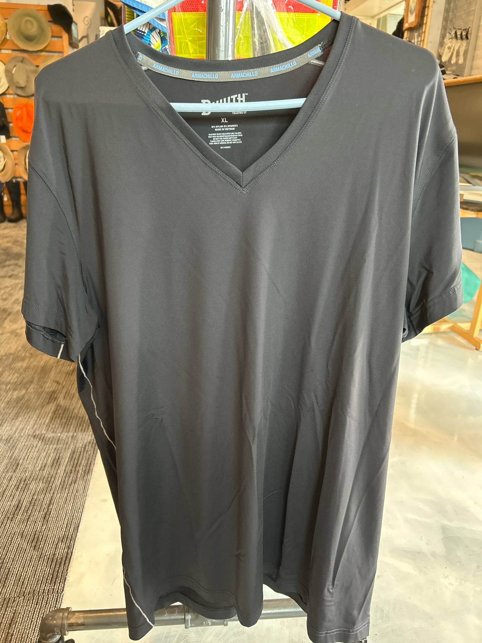 Duluth Trading Co Armachillo Cooling Short Sleeve Shirt