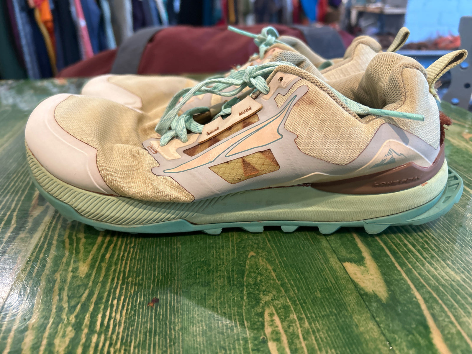 Altra Lone Peak Womens 9 Running Shoes