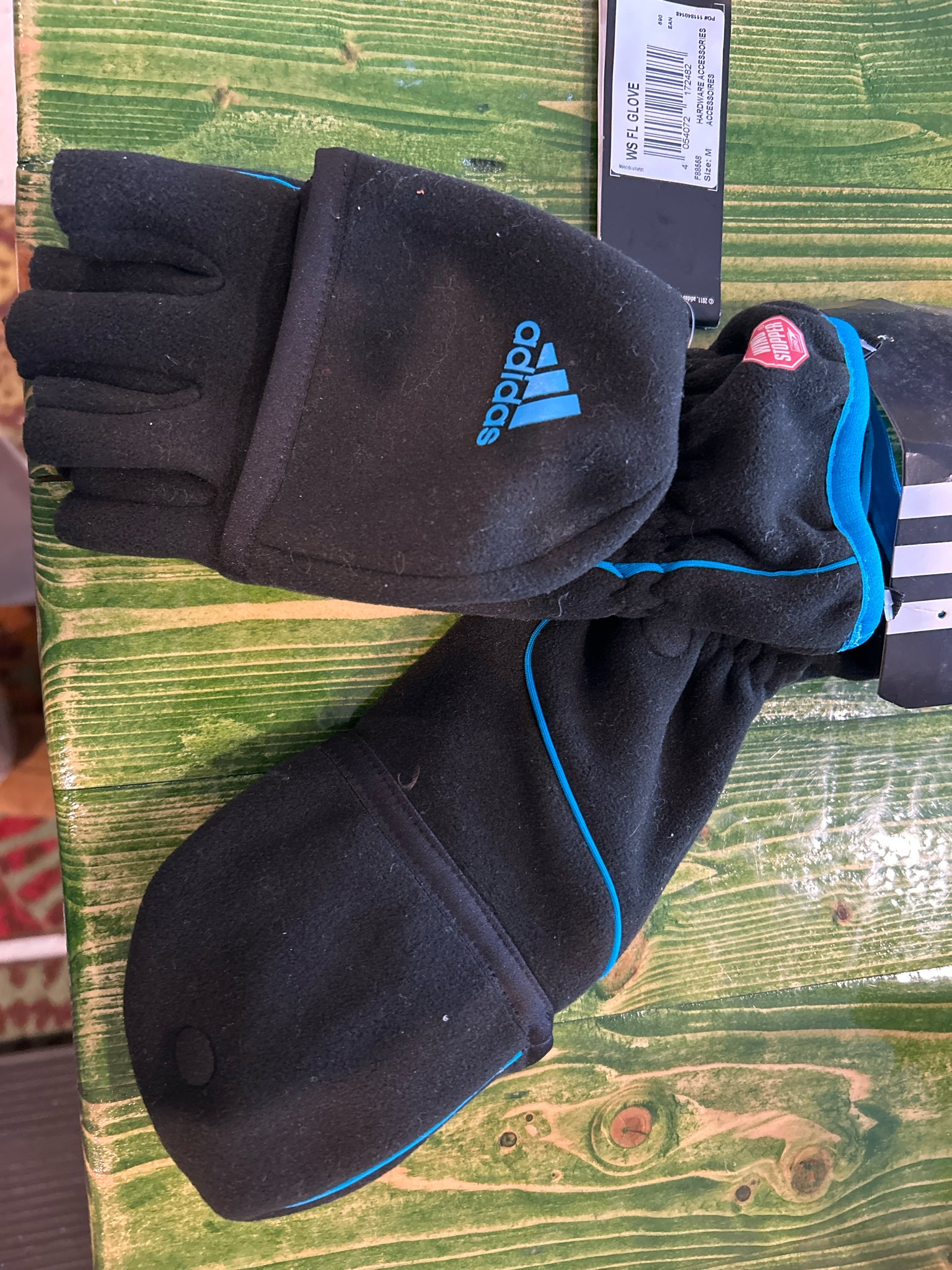Size M Adidas Gloves
