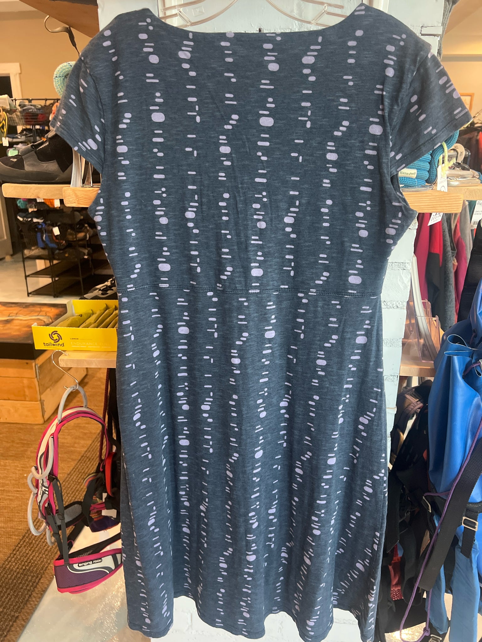Size M Toad & Co Organic Midi Dress
