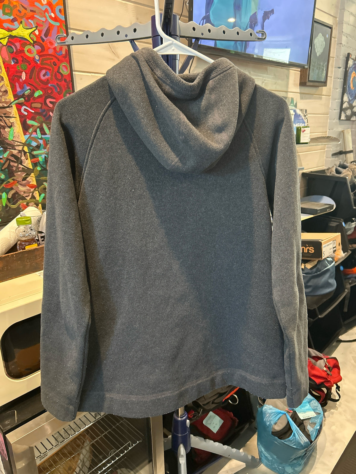 Women's Size Large Eastern Mountain Sports Sweatshirt