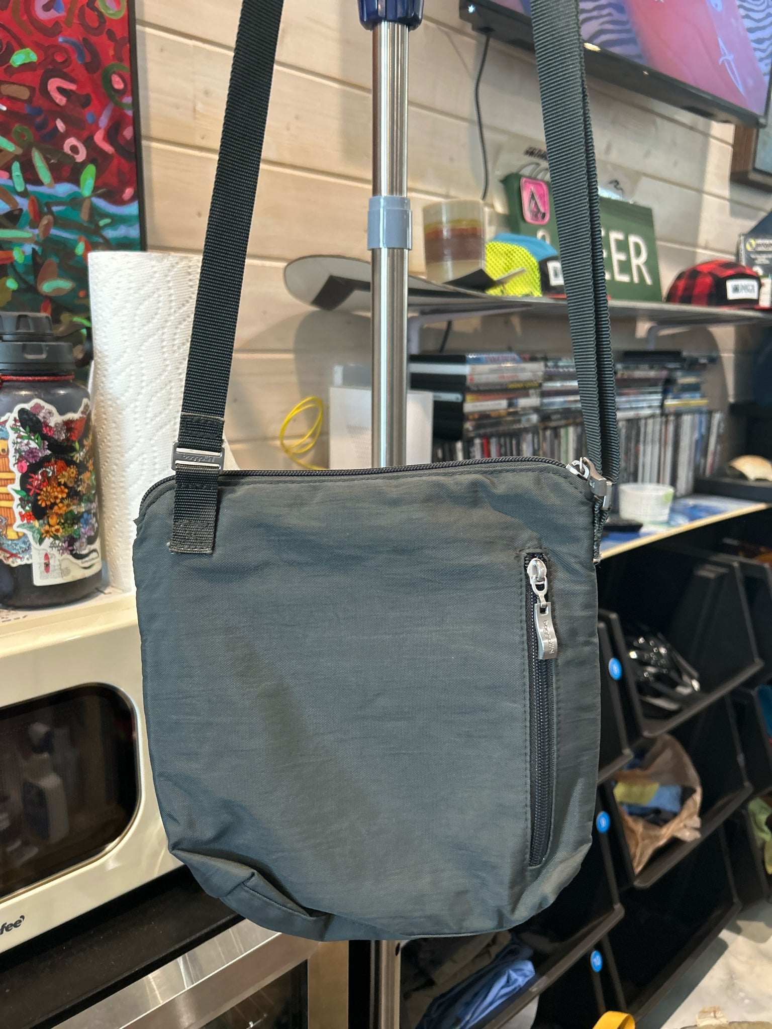 Baggallini Modern Pocket Crossbody Purse