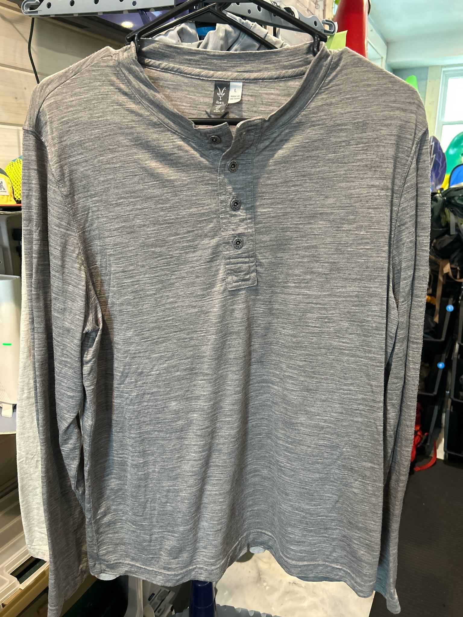 Size L IBEX Sweater