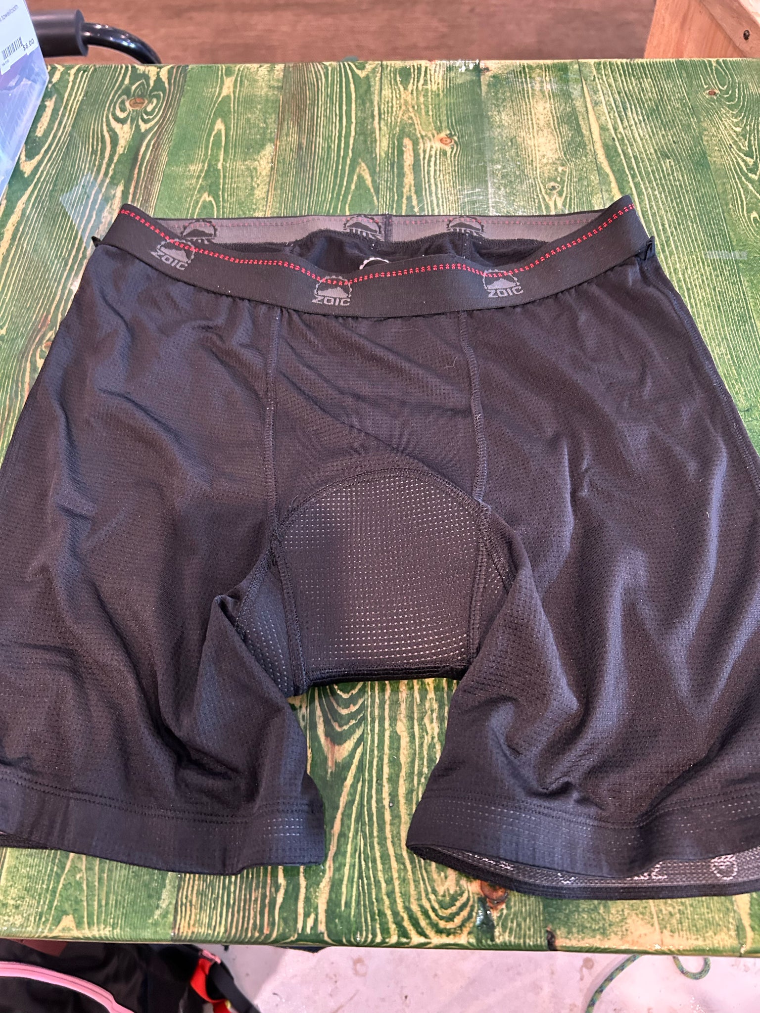 Bike shorts with padding