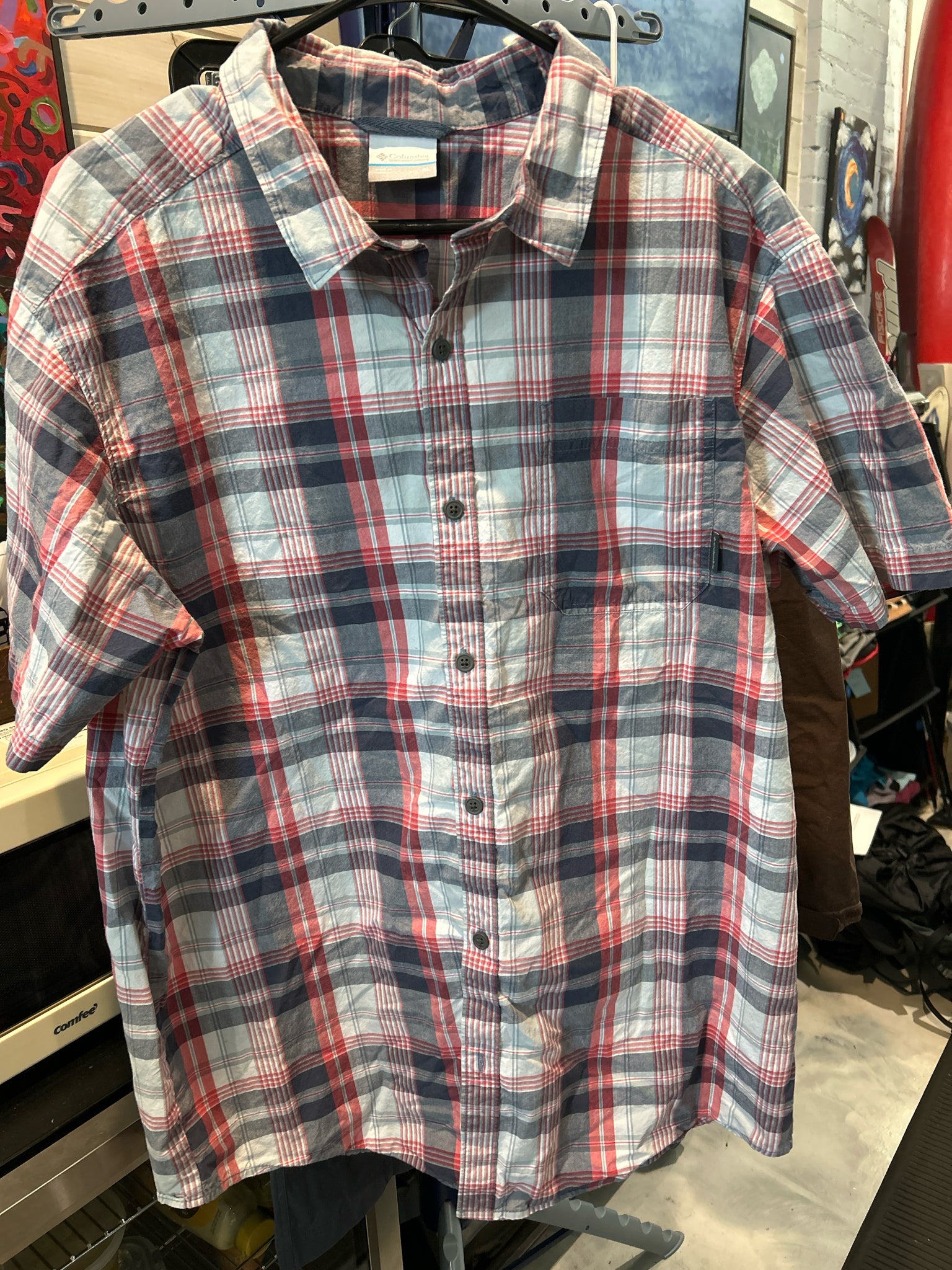 Columbia Size XL Shirt