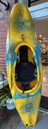 Pyranha Small i:3  kayak