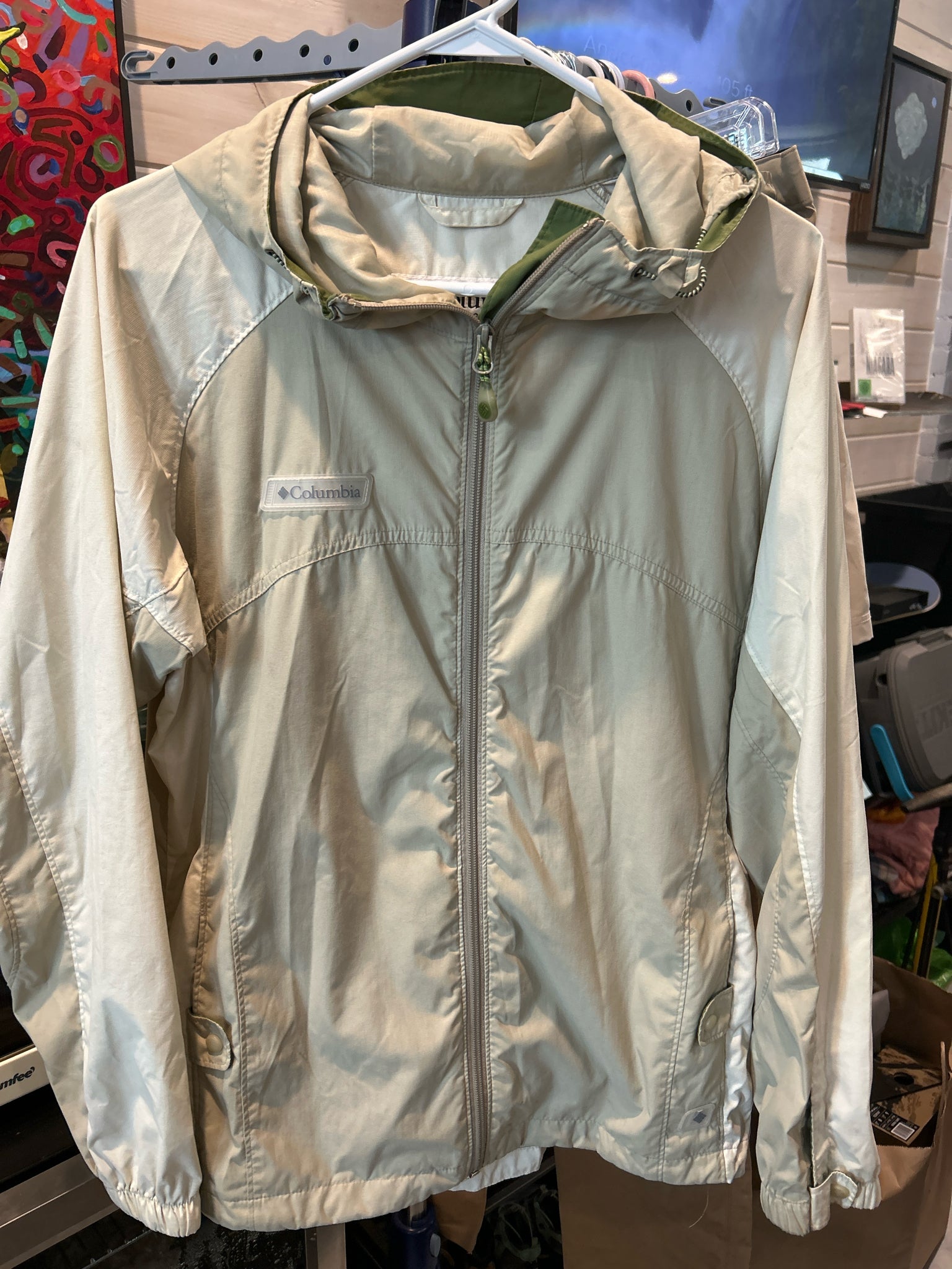 Size L Columbia Jacket (Outdoor)