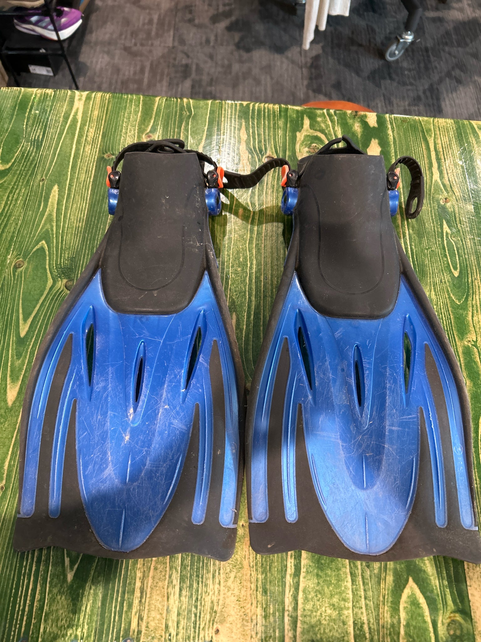 US Divers Flippers