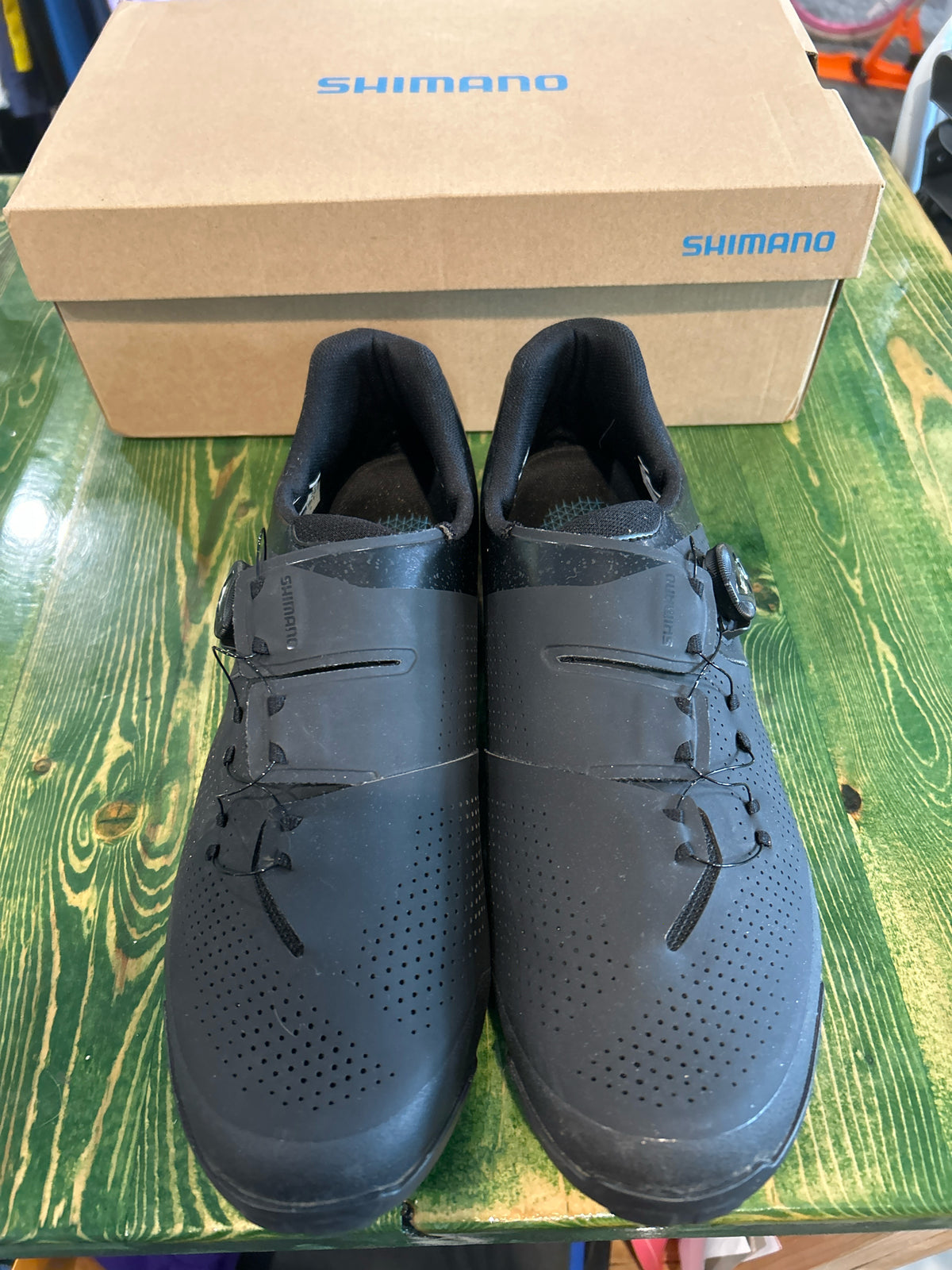 Mens Size 12 Shimano Dynalast  Bike Shoes
