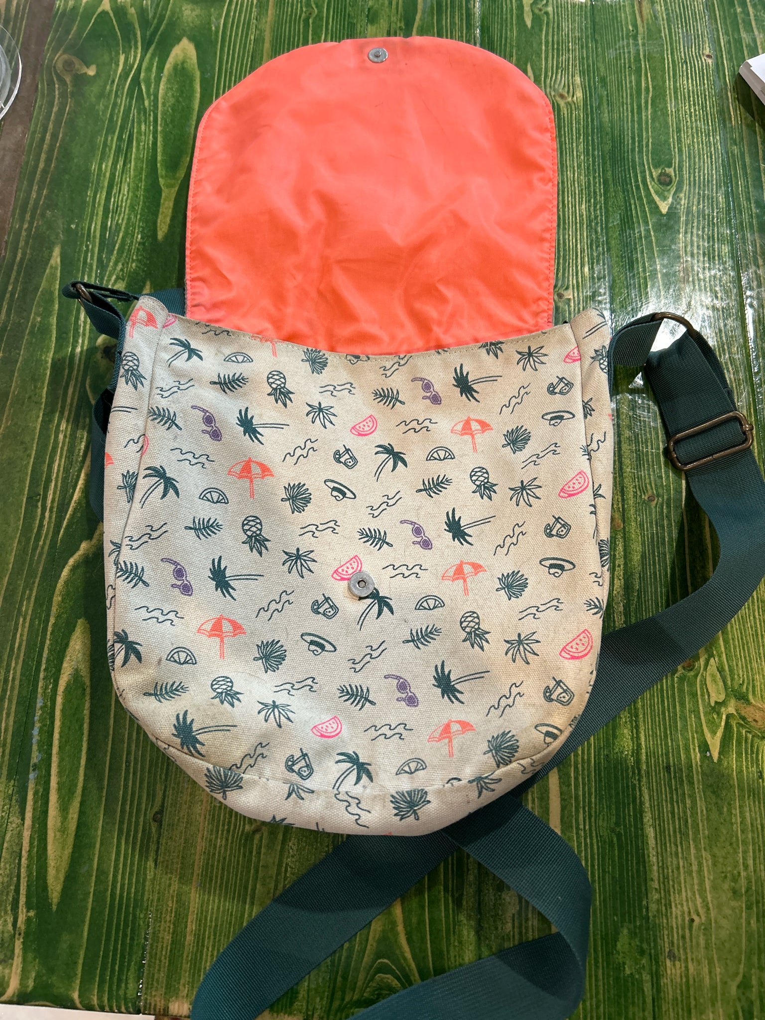 Kavu brown Purse