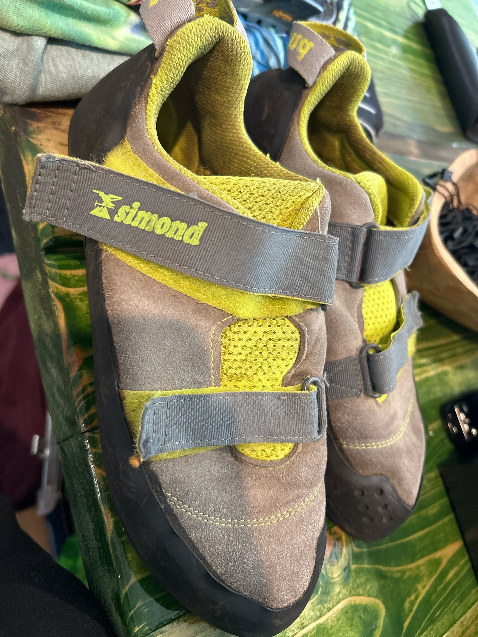Simond Climbing Shoes