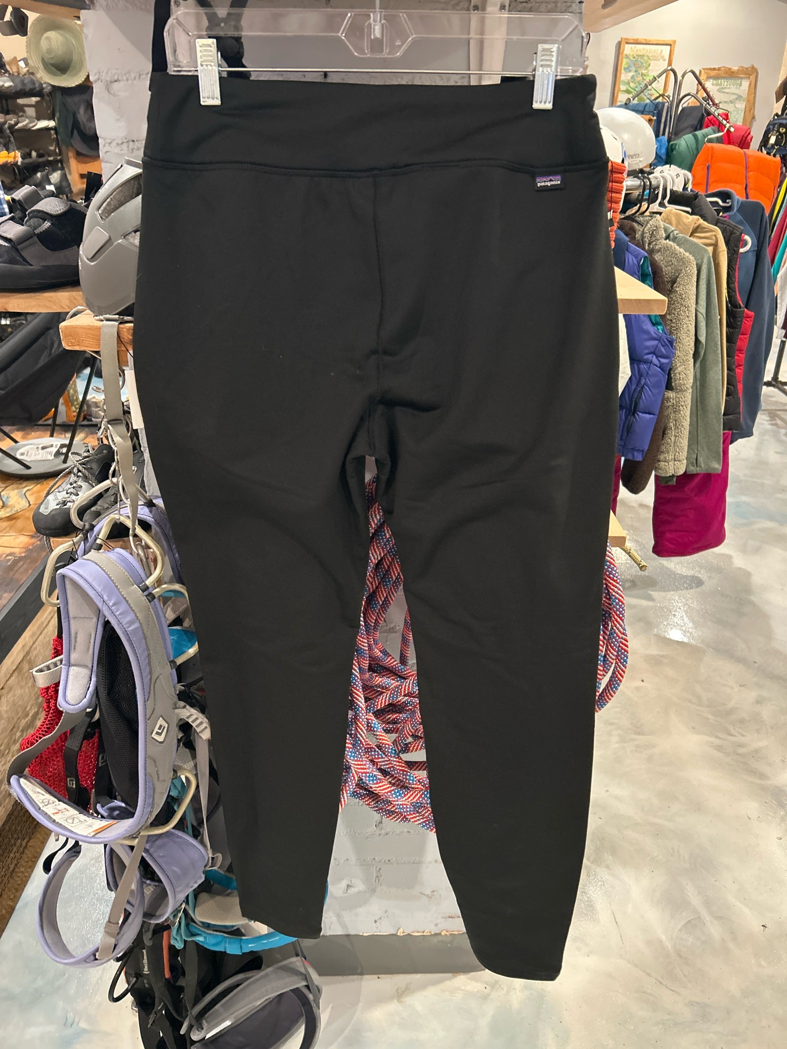 Size M Patagonia Leggings