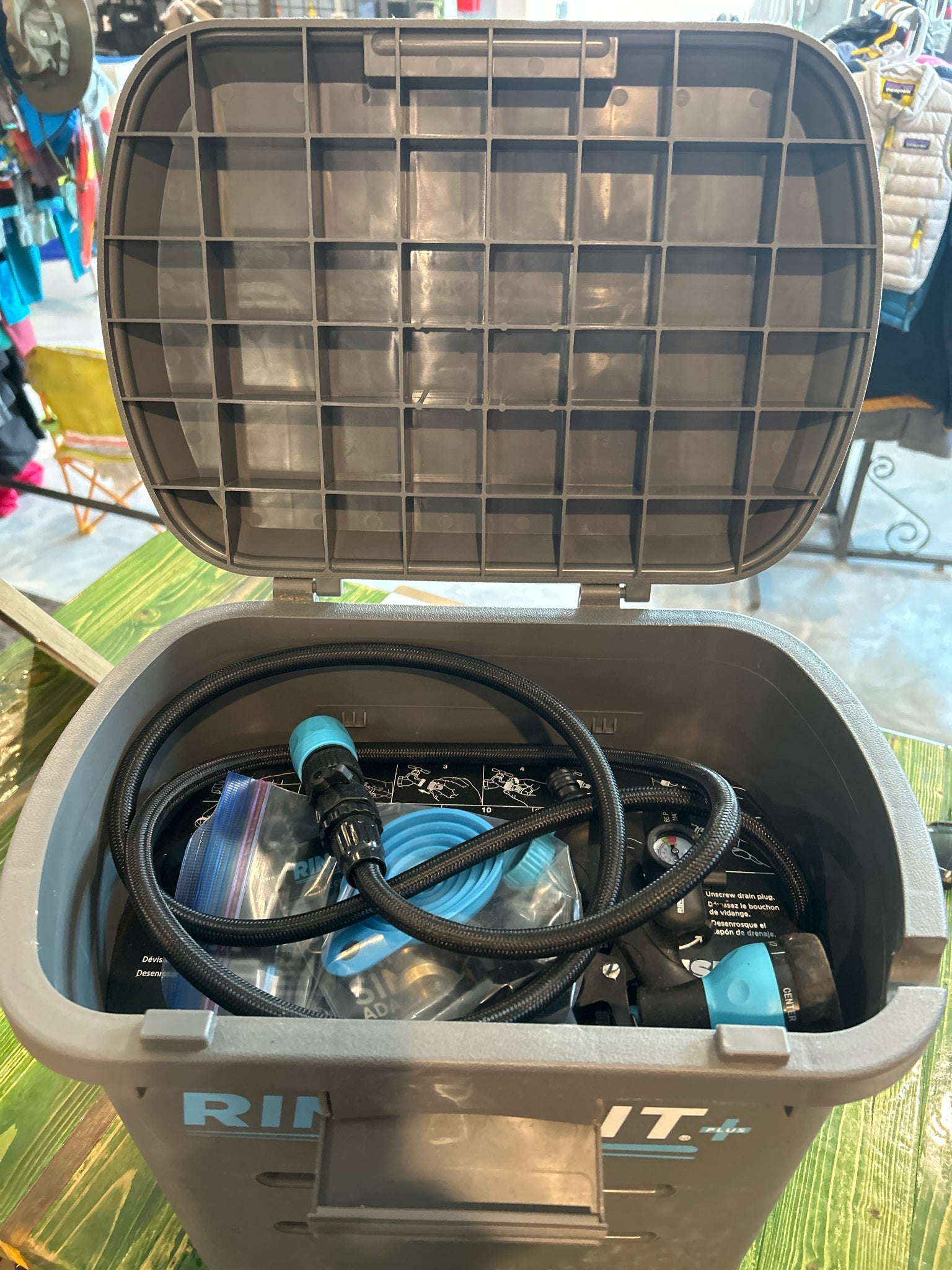 Rinse Kit Camping Shower