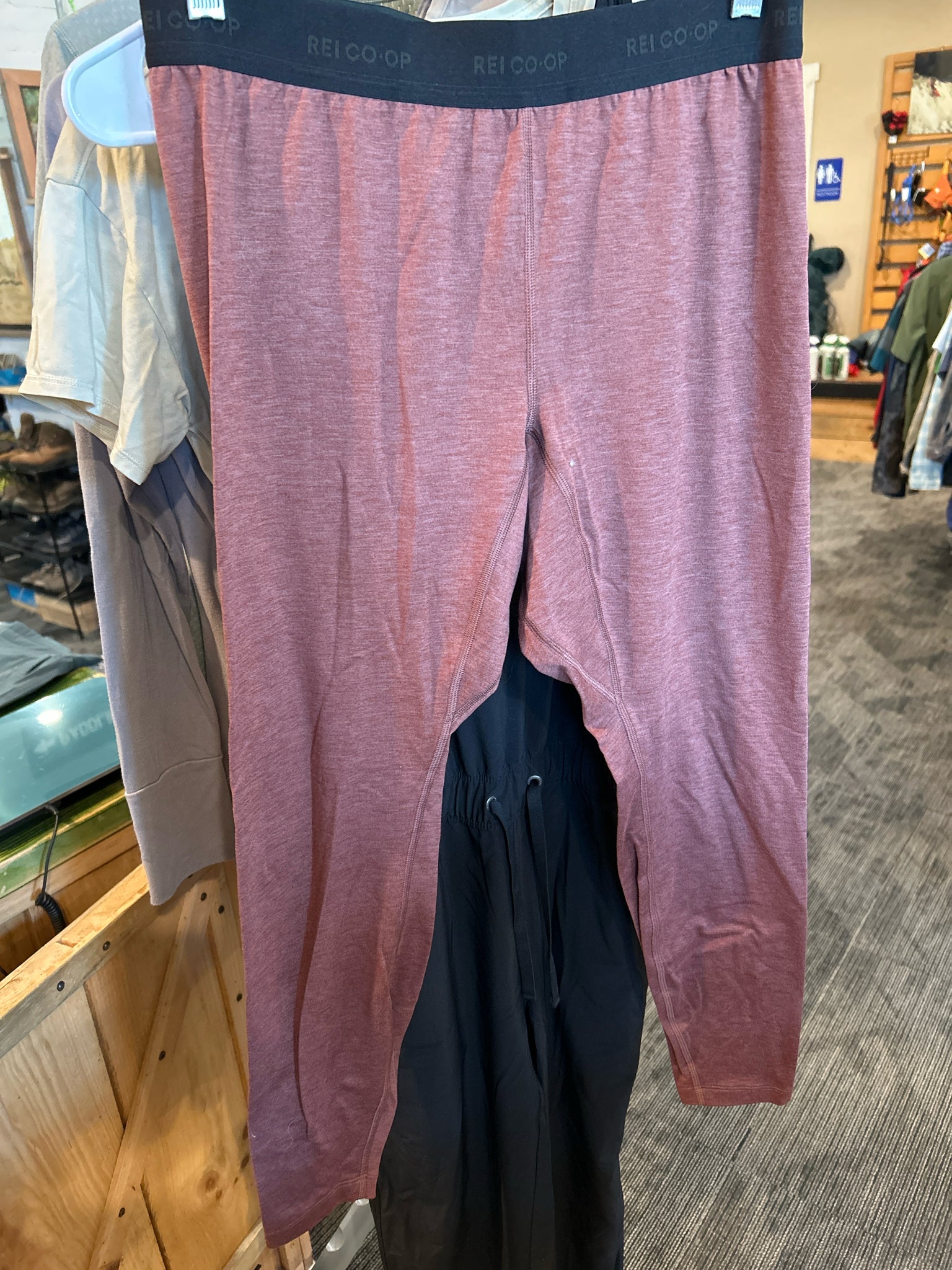 Size M REI Pants