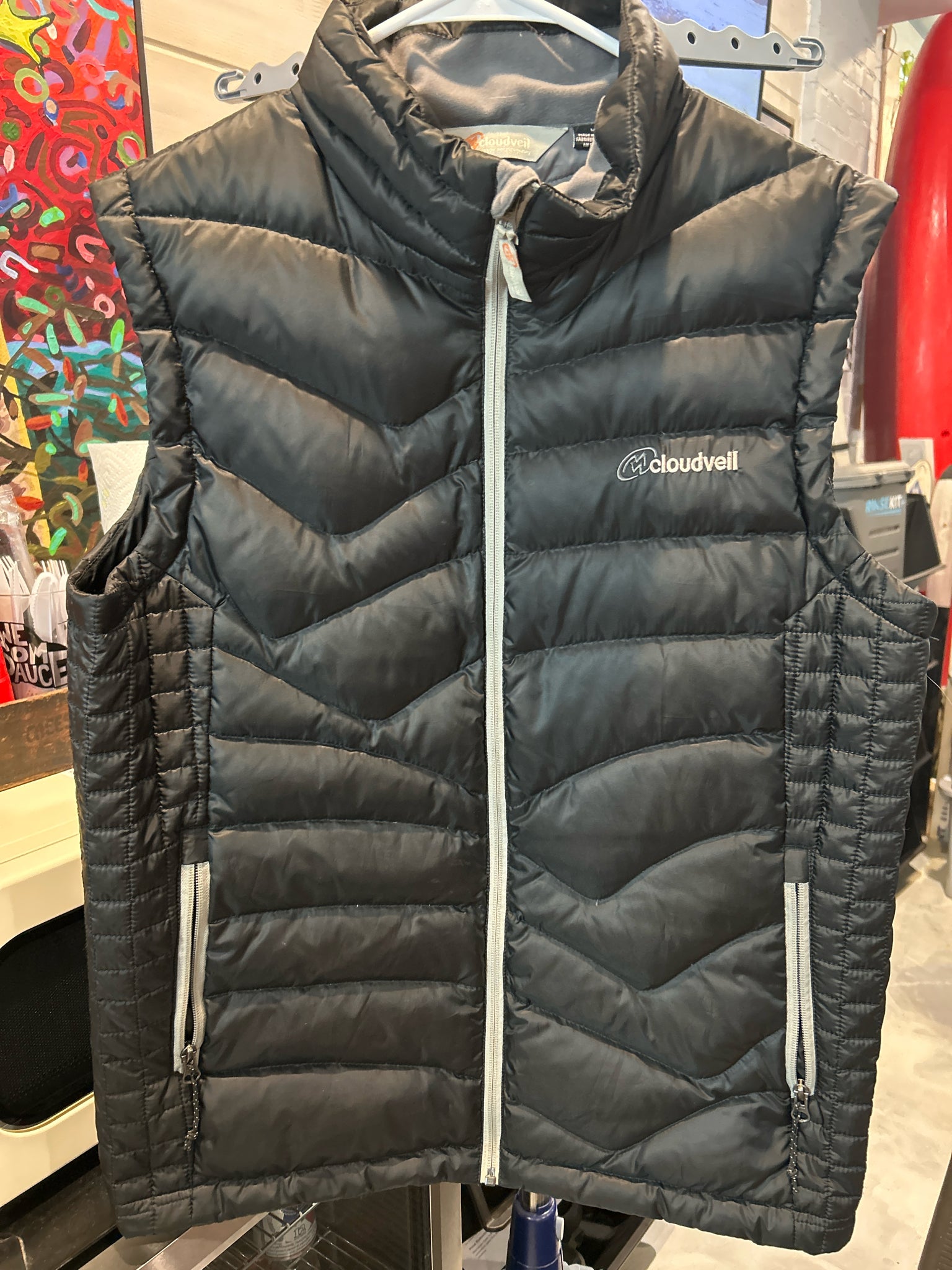 Size M, Mens Cloudveil Down Vest