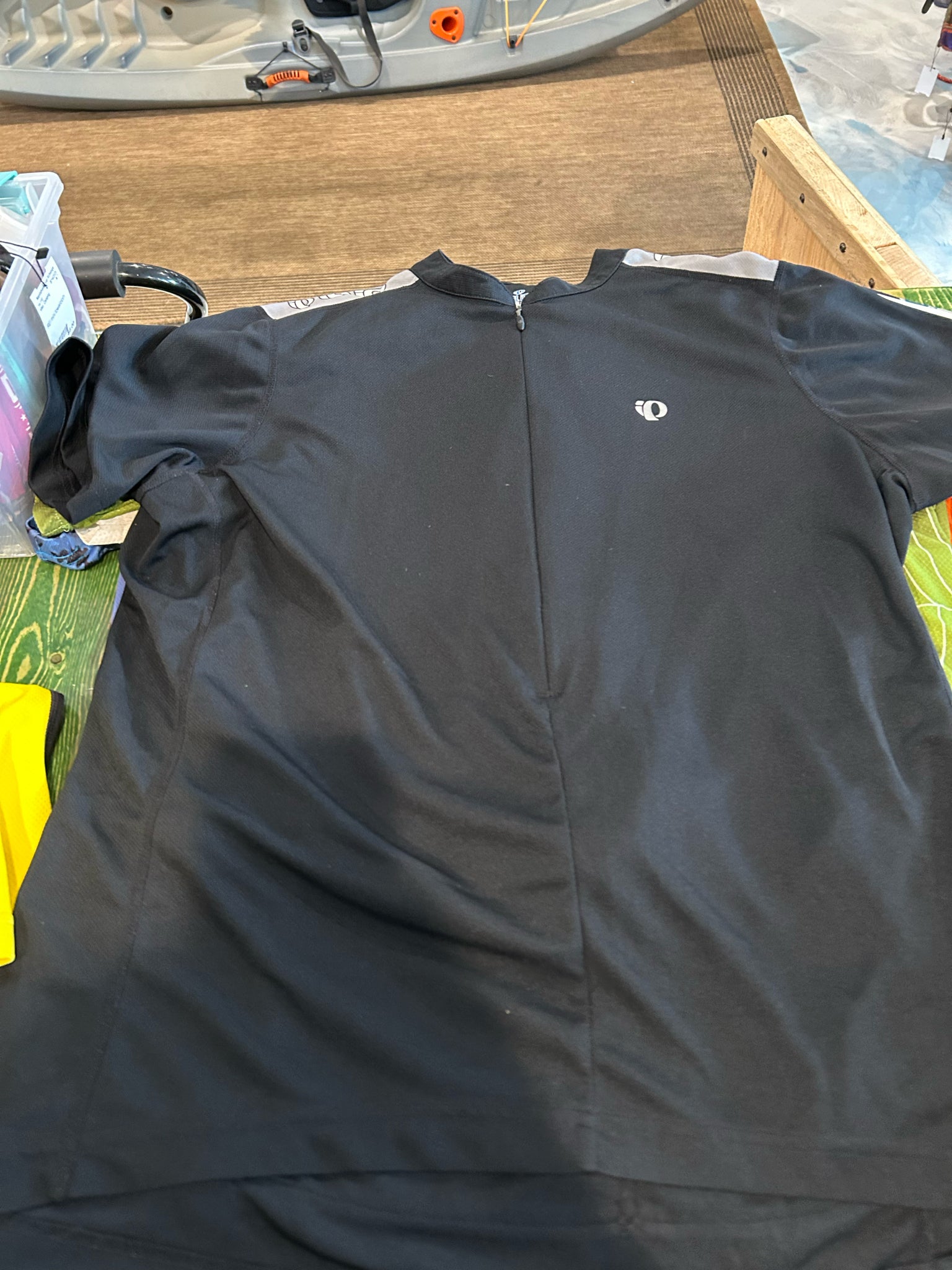 Pearl Izumi Biking Jersey Mens size XL