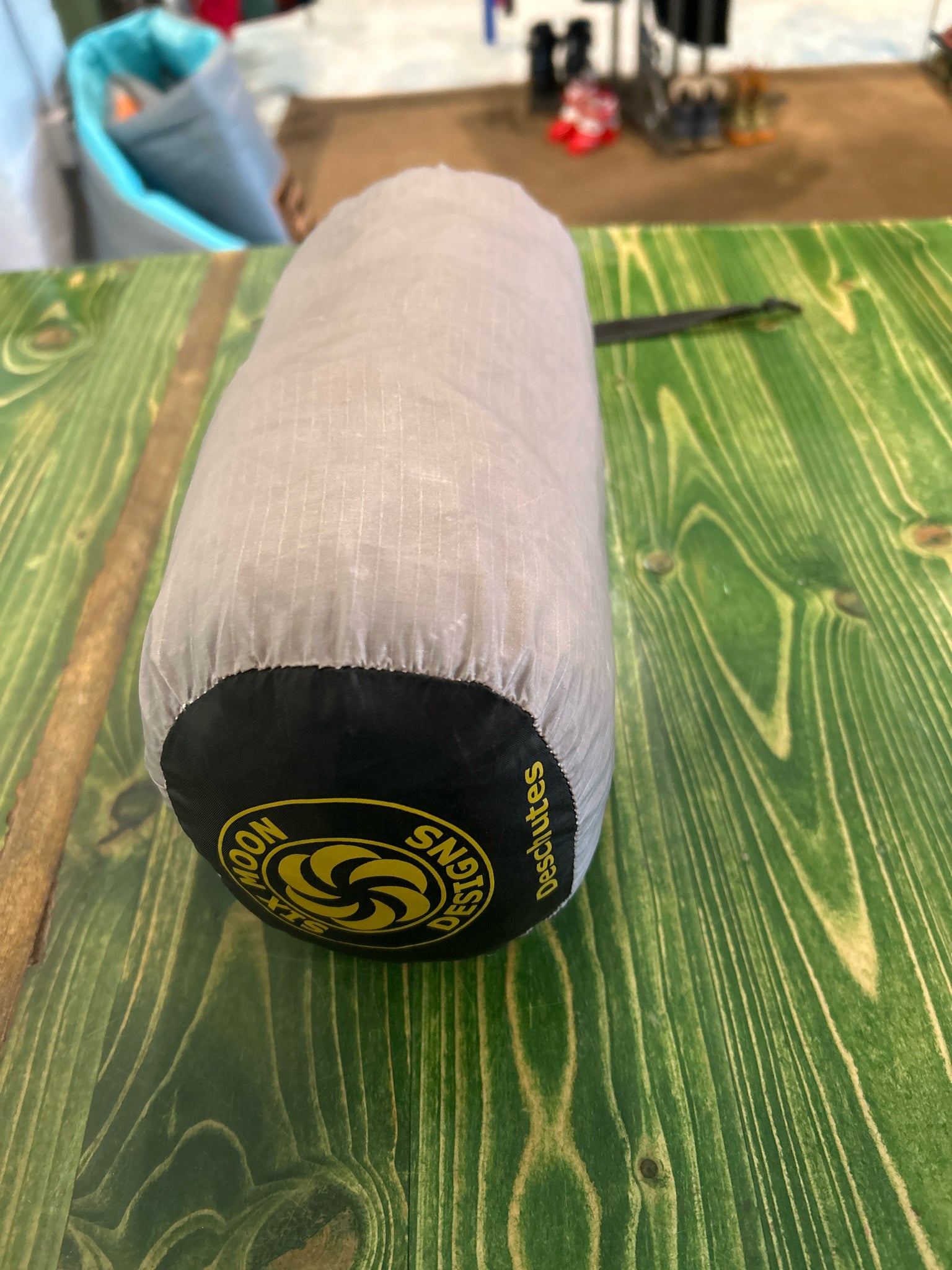 6 Moon Designs Deschutes Ultralight Tarptent