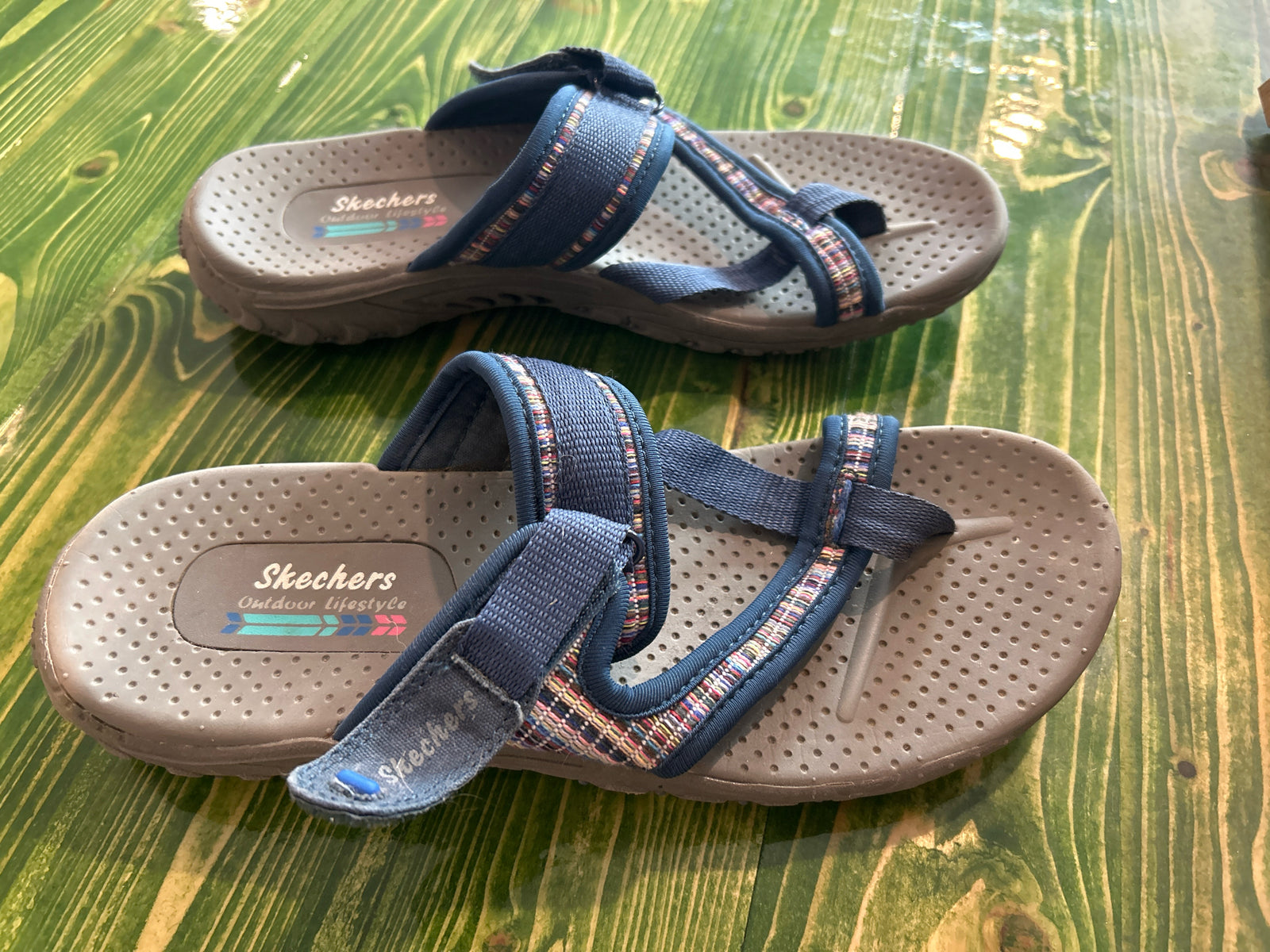 Skechers Reggae Mad Swag Toe Loop Sandals