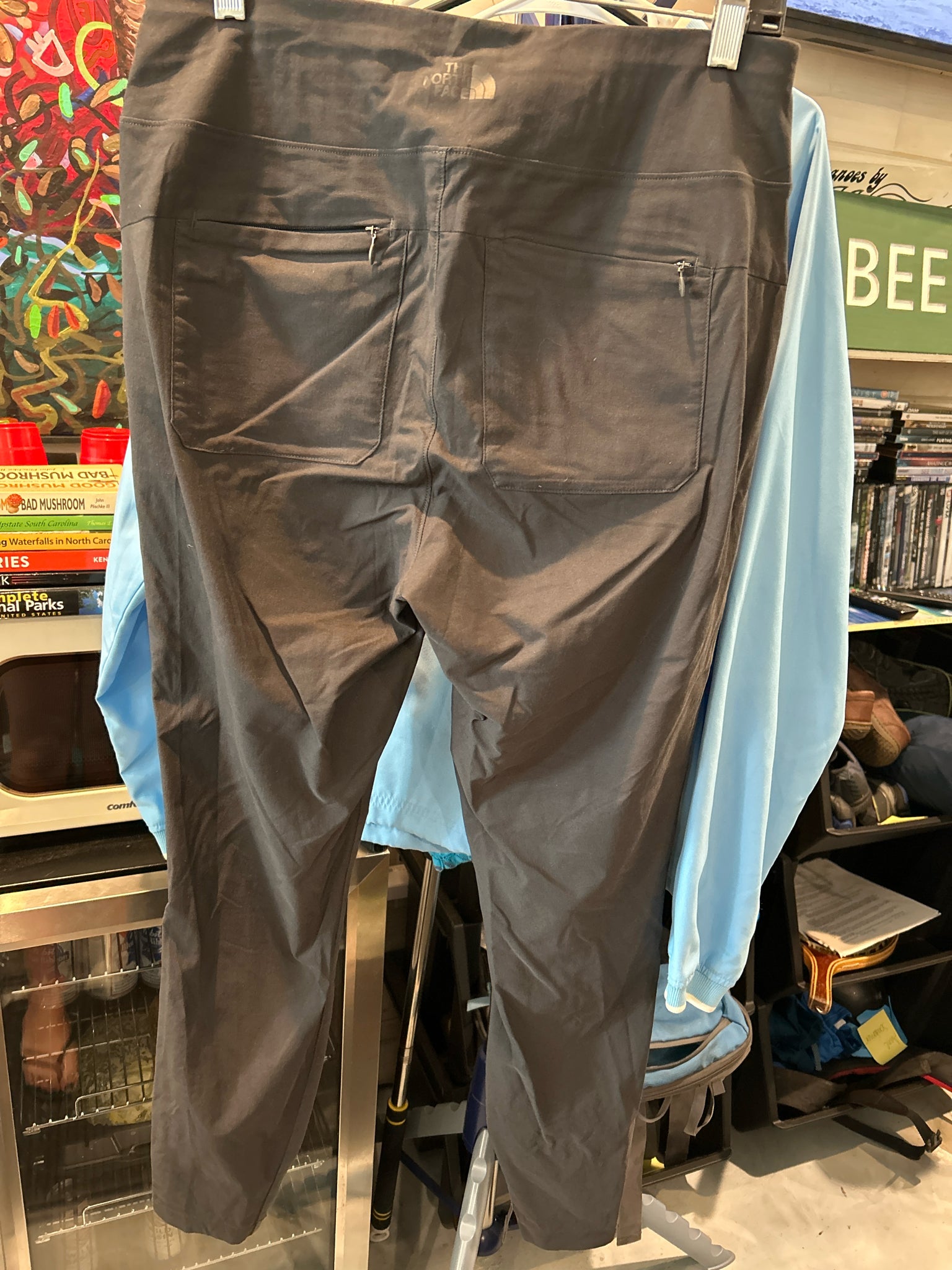 Size L North Face Pants