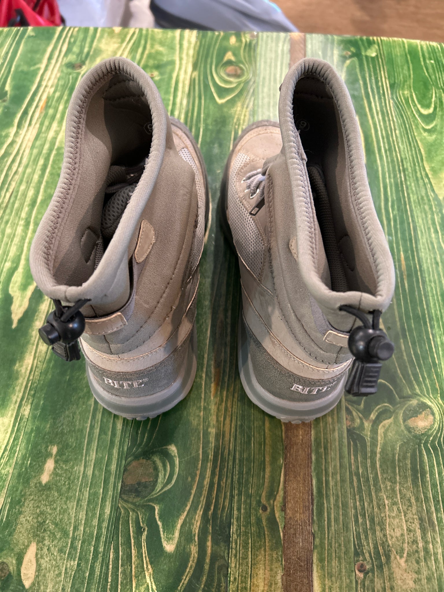 DXL Bite Boots, Mens 9