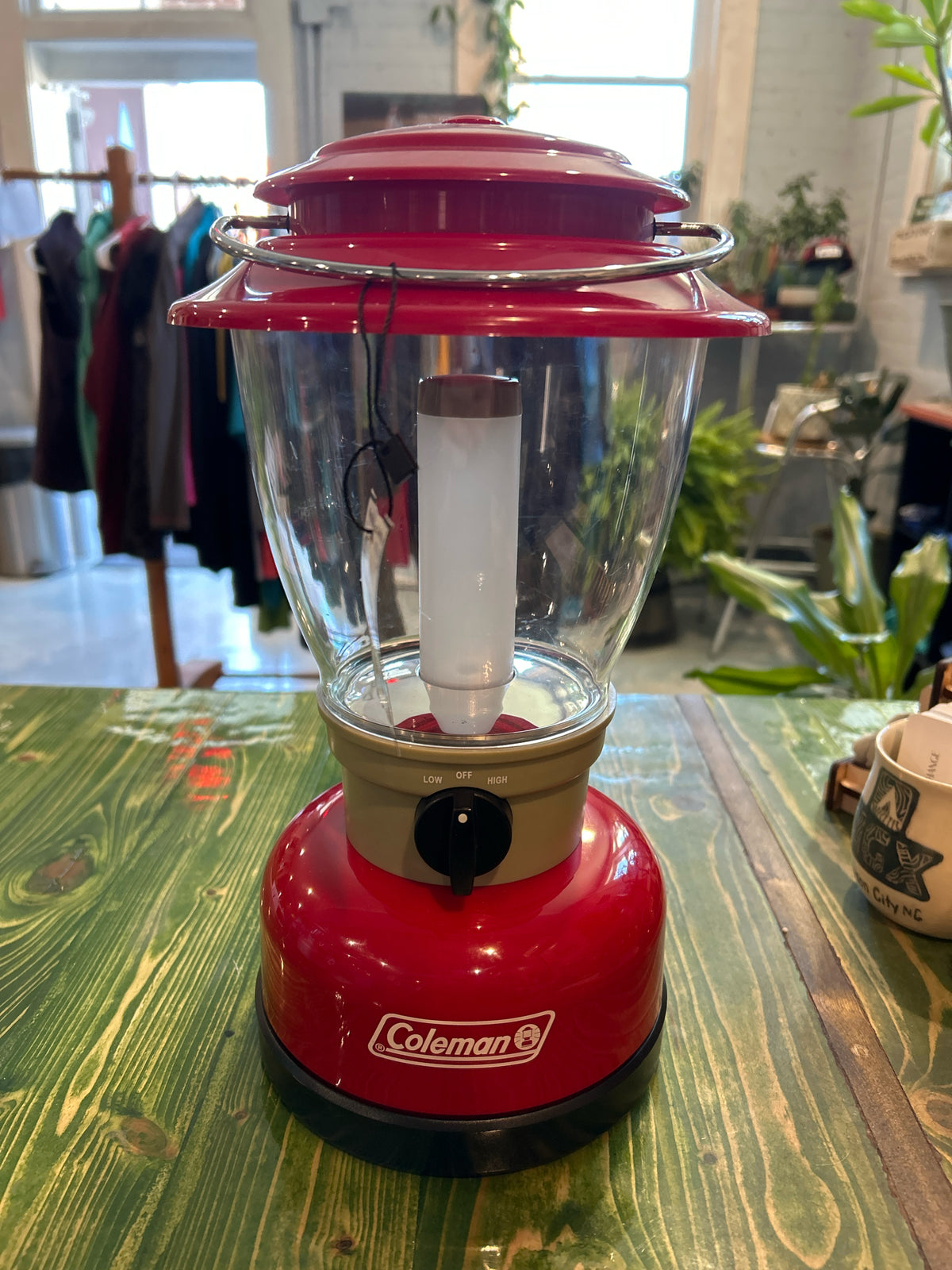 Coleman 400L LED Battery Powered Lantern