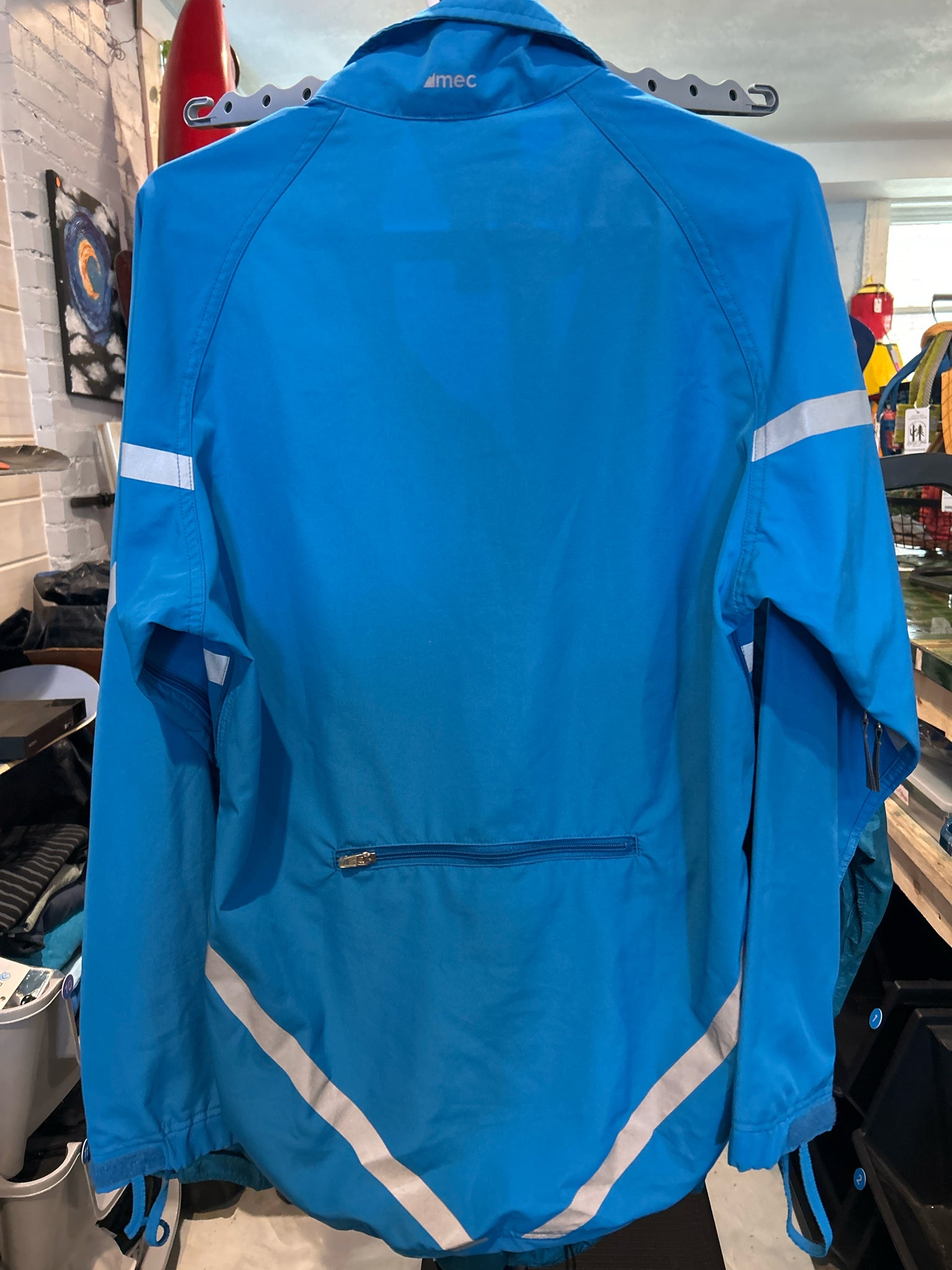 Mountain Equipment Co-Op Cycling Windbreaker Size Small