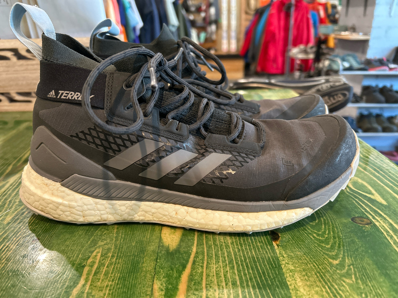 Adidas Size 8.5 Terrex Free Hiker Goretex  Black Hiking Shoes