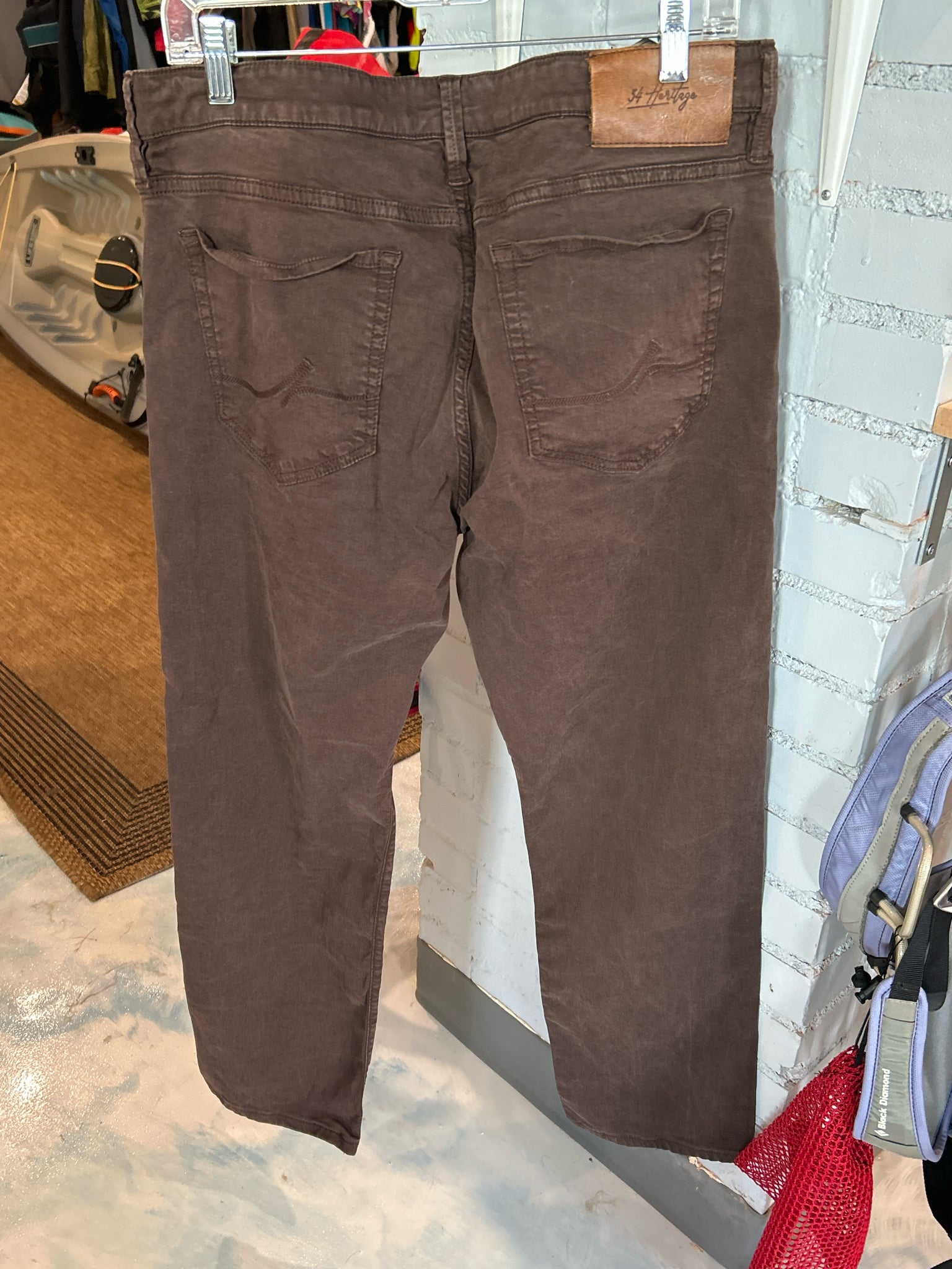 34 Heritage pants dark brown size 36x32