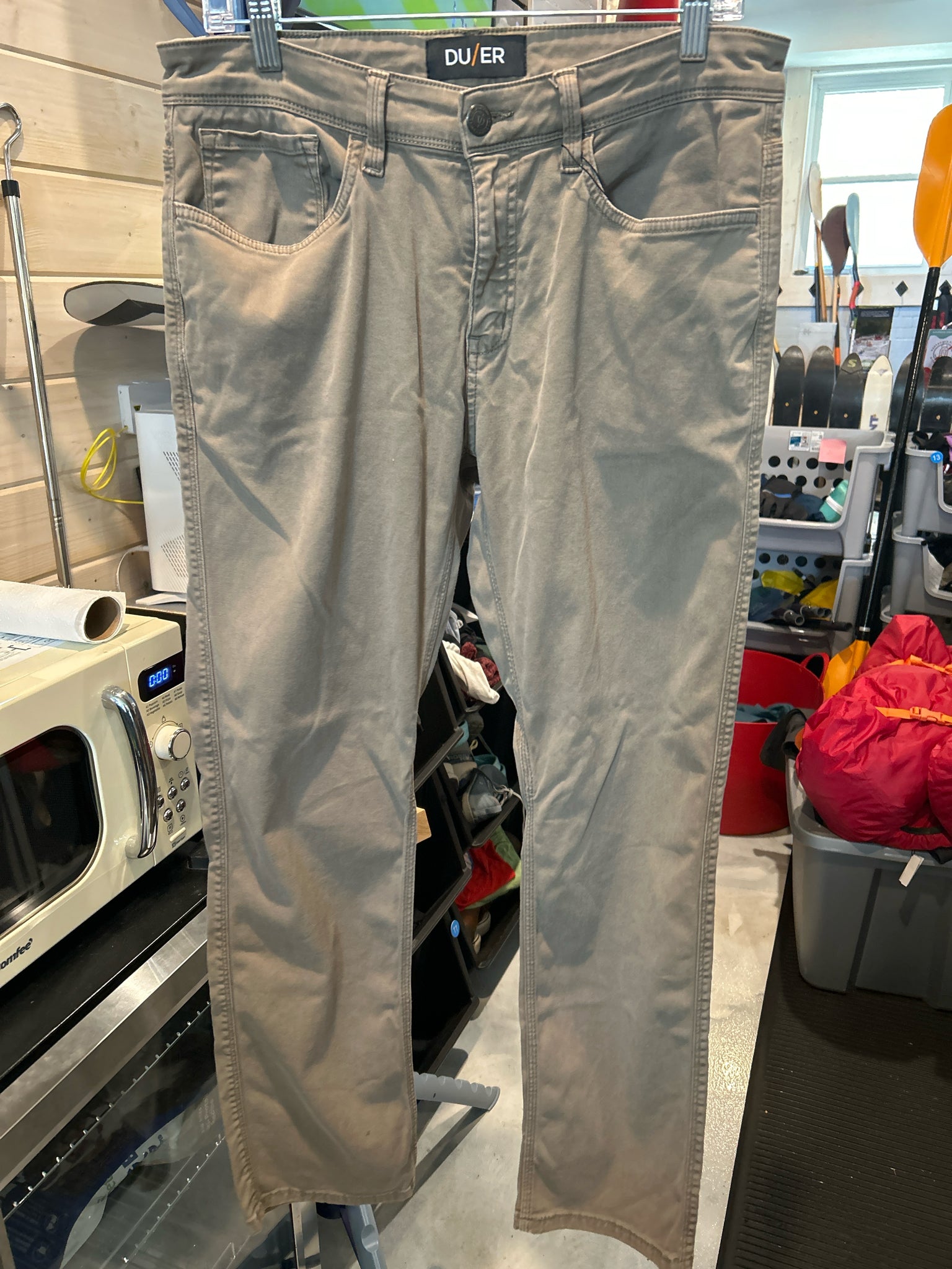Size 33 Du/Er Pants