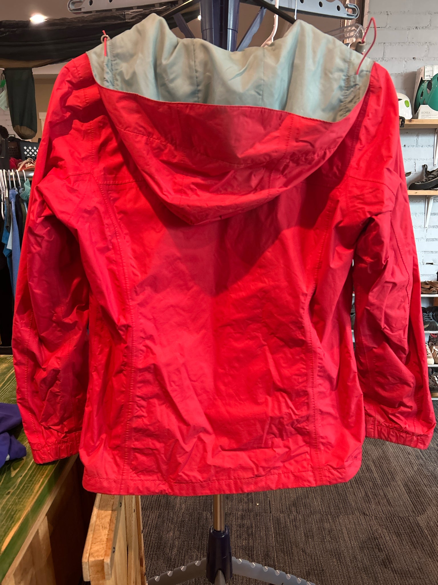 Size S Columbia Raincoat