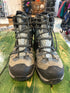 Women 10 Salomon hiking shoe