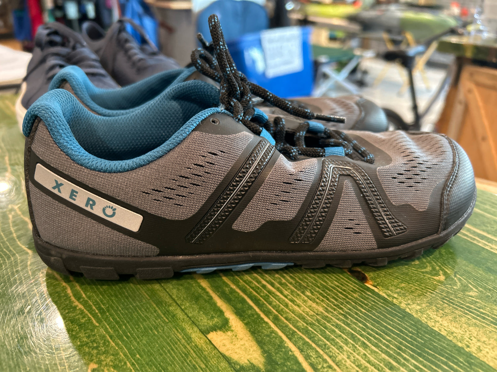 Xero Size 9 Blue Shoes
