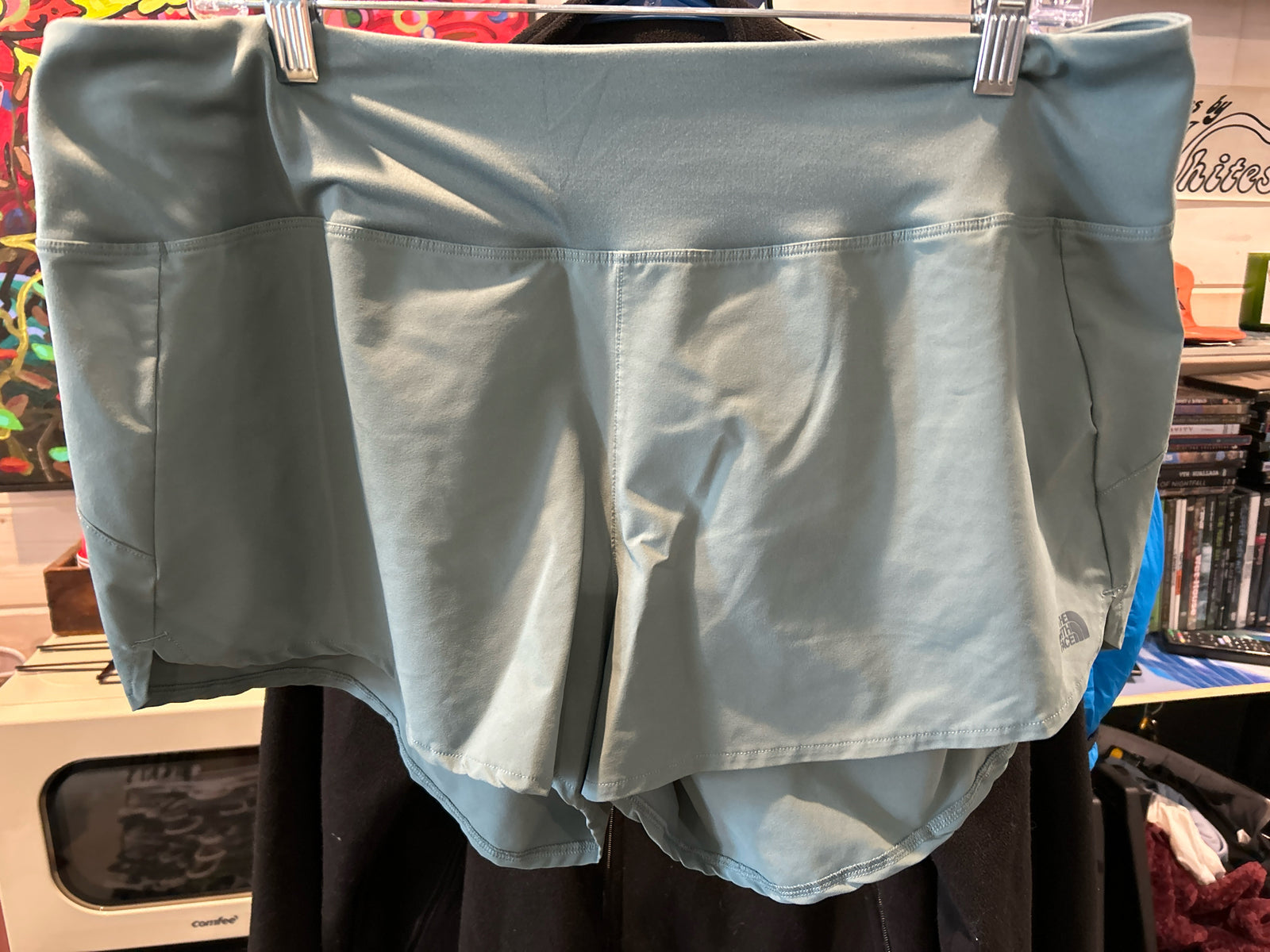 Size XL The North Face Shorts
