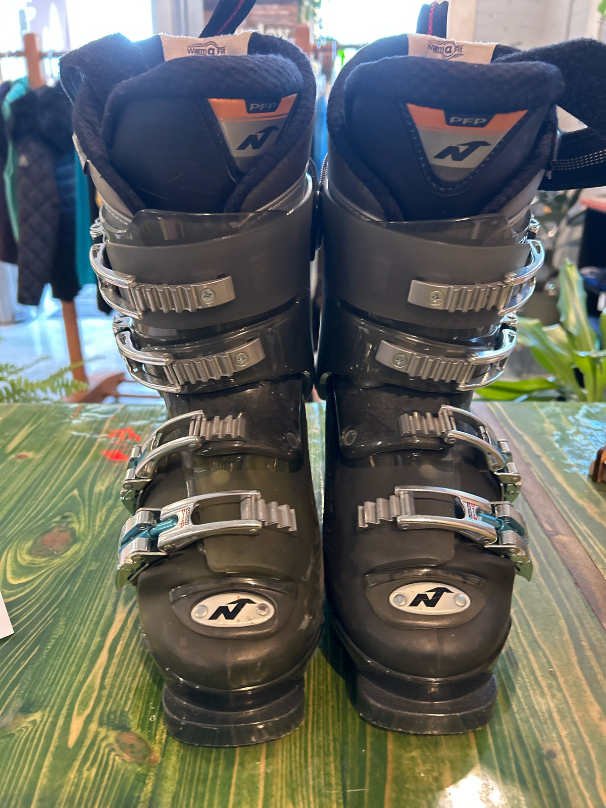 Nordica Easy Move Downhill Ski Boots