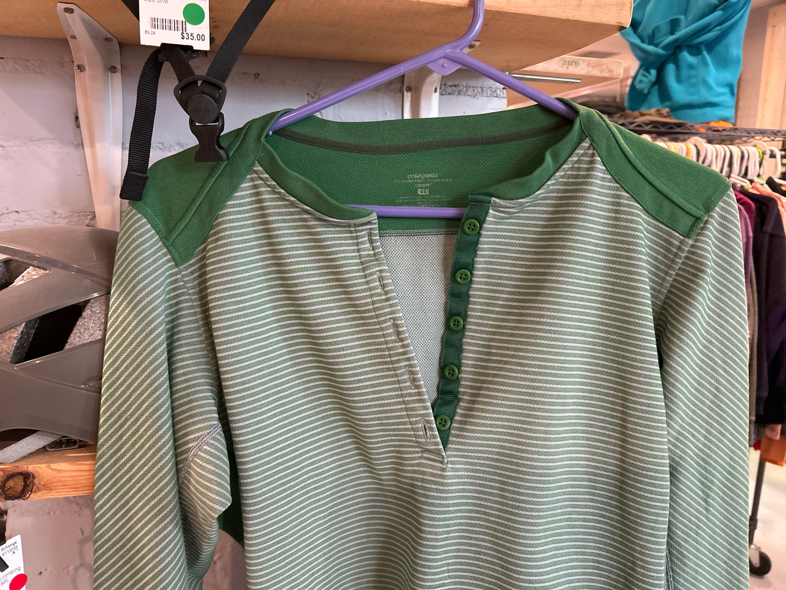 Size XL Patagonia Long sleeve