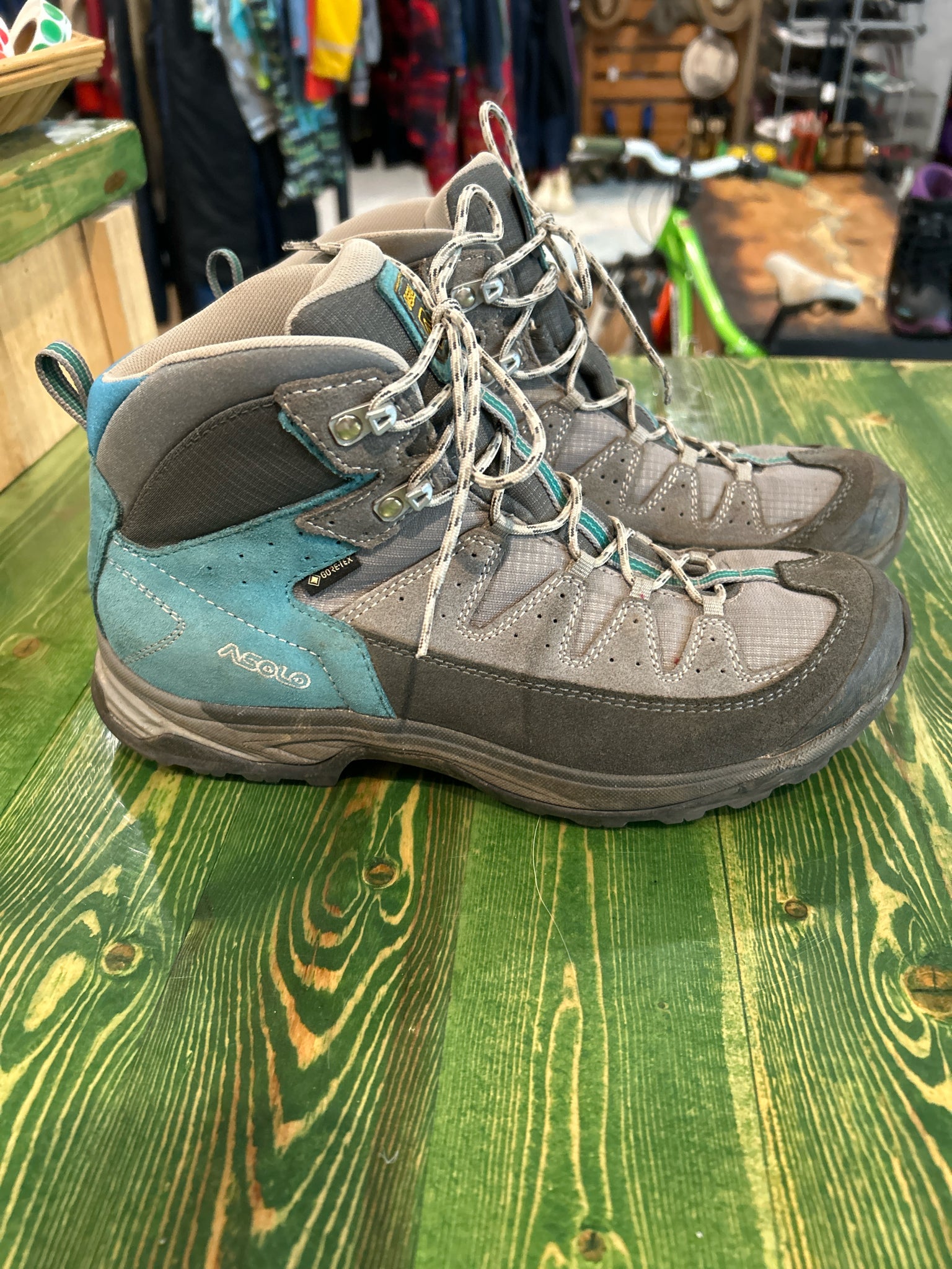 9 Asolo Boots