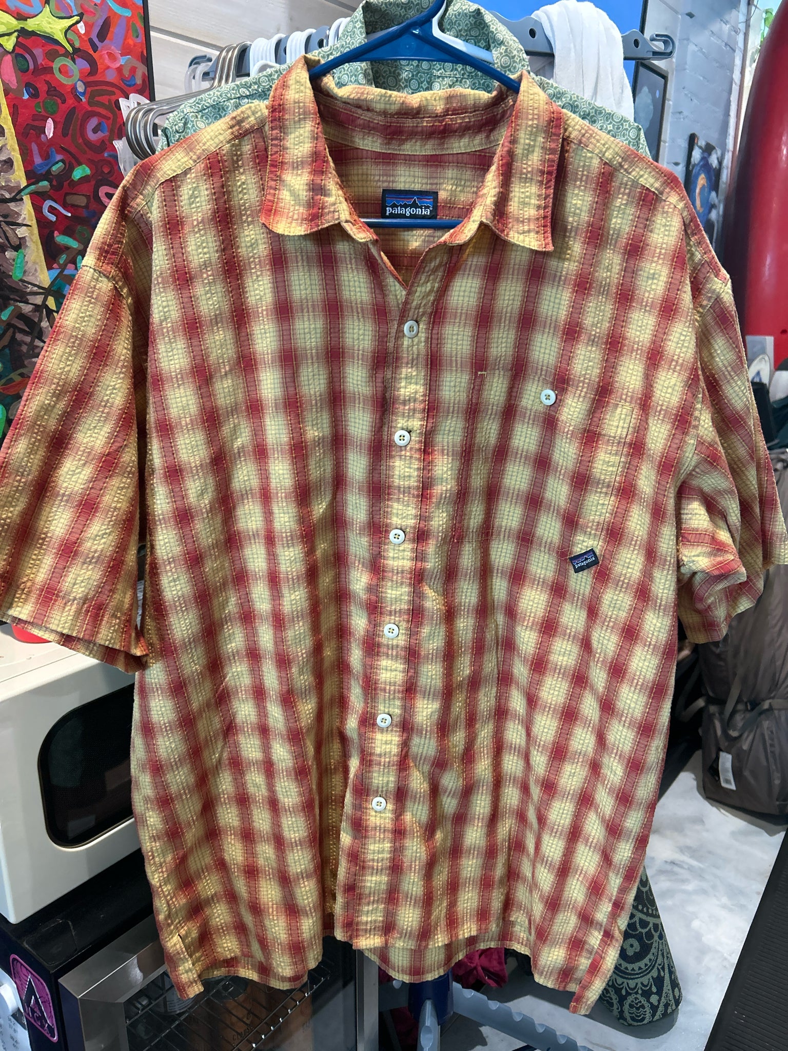 Size XL Patagonia Short Sleeve Shirt