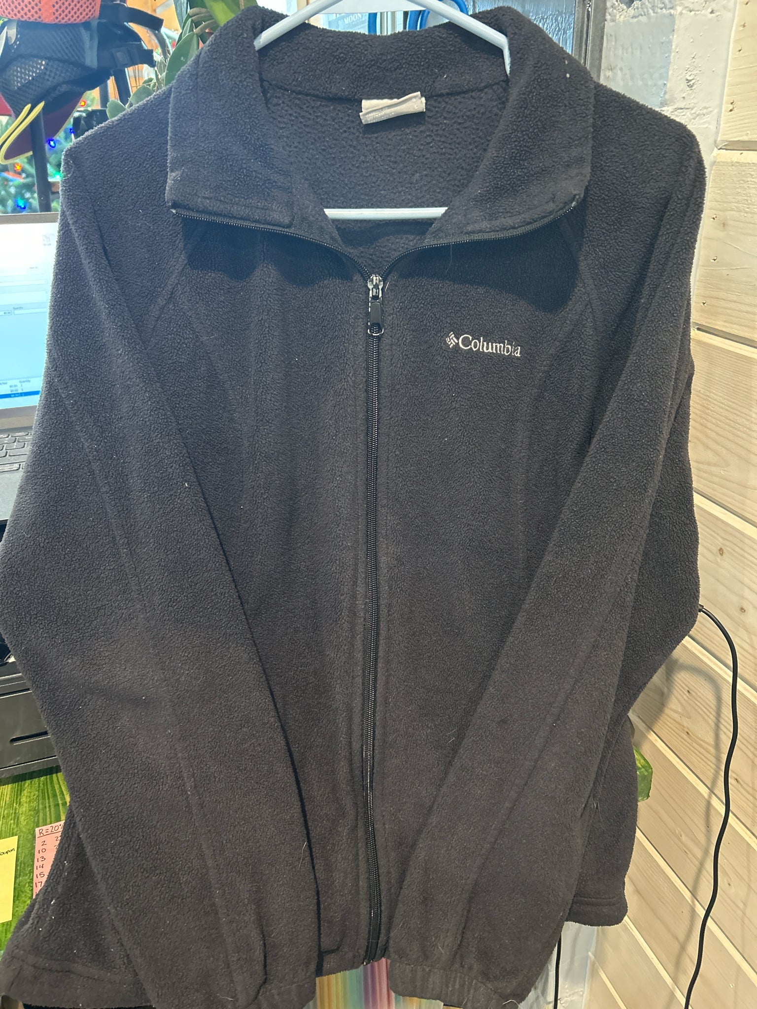 Size L Columbia Jacket (Outdoor)