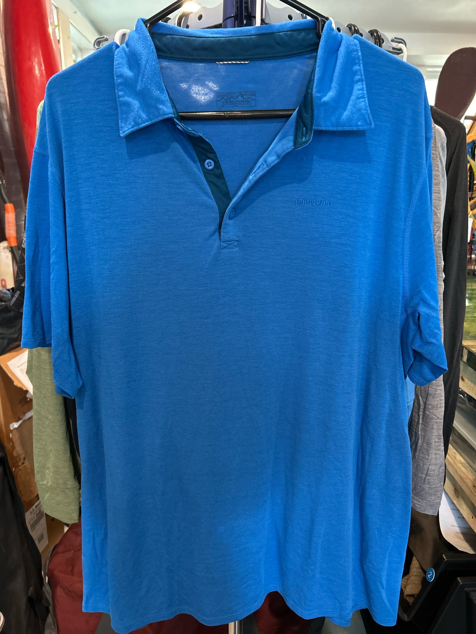 Patagonia Size XL Shirt