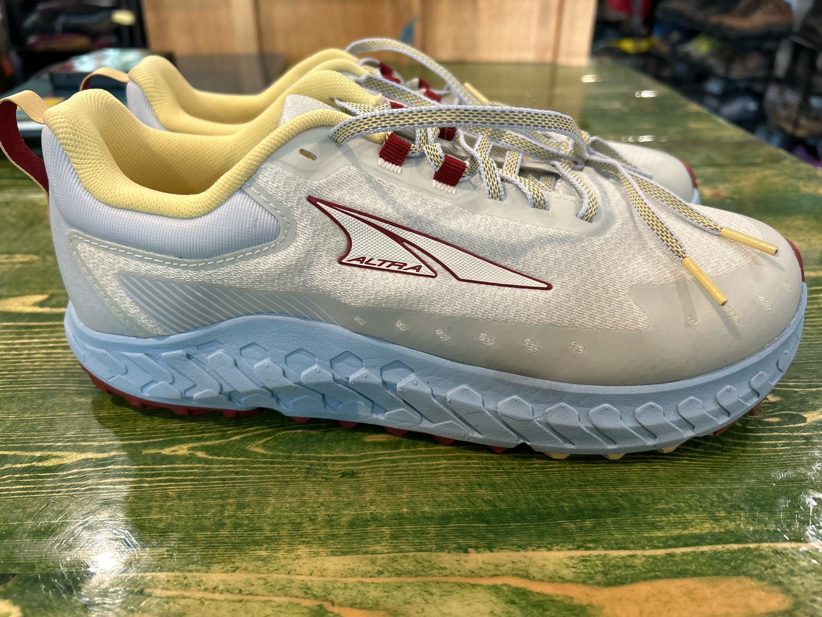 Altra Outroad 2 Running Shoes