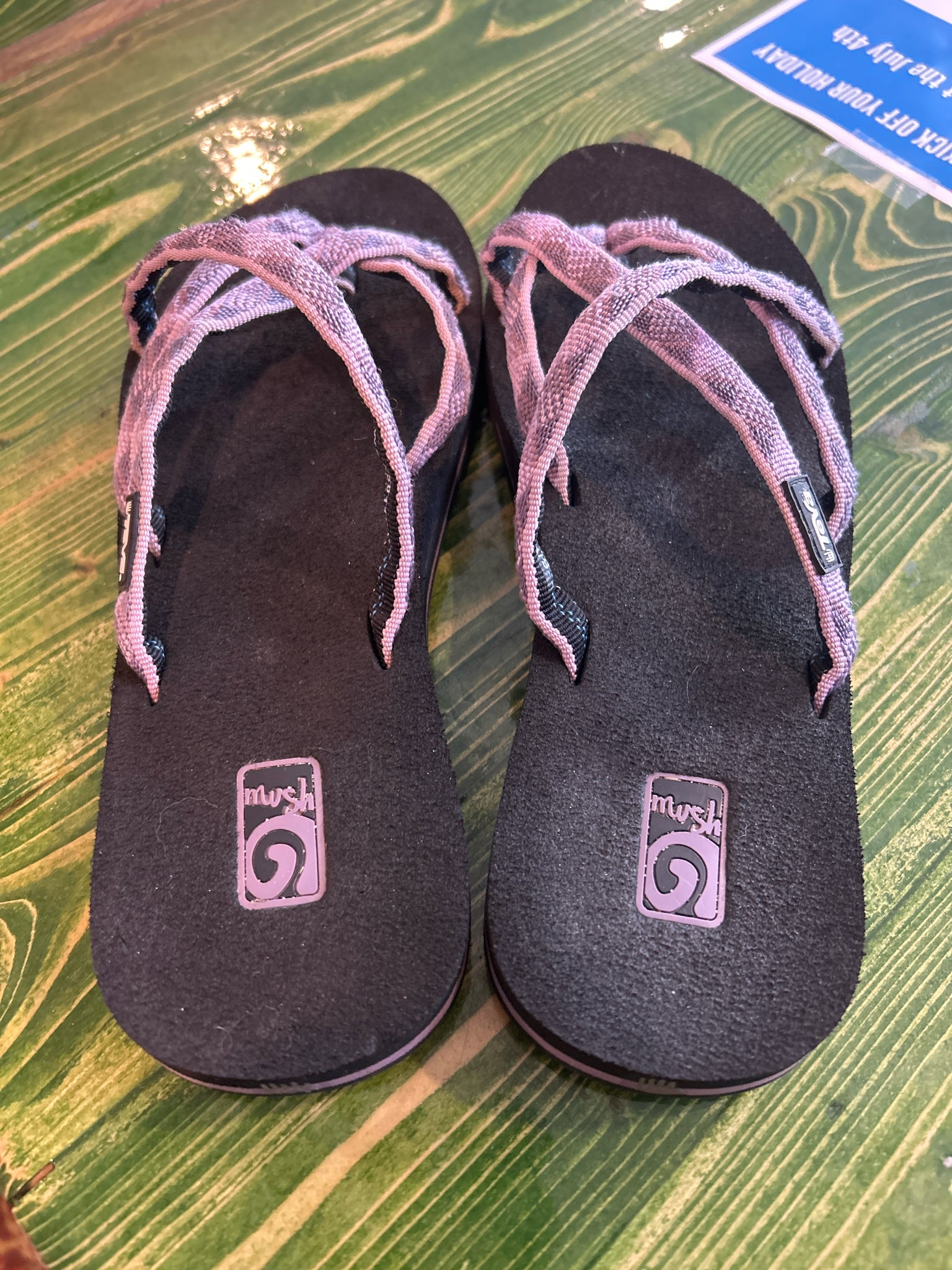 8 Teva Olowahu Flip-flop Sandals