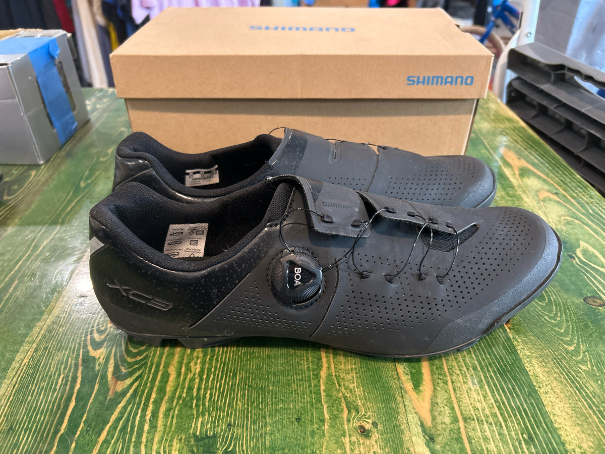 Mens Size 12 Shimano Dynalast  Bike Shoes