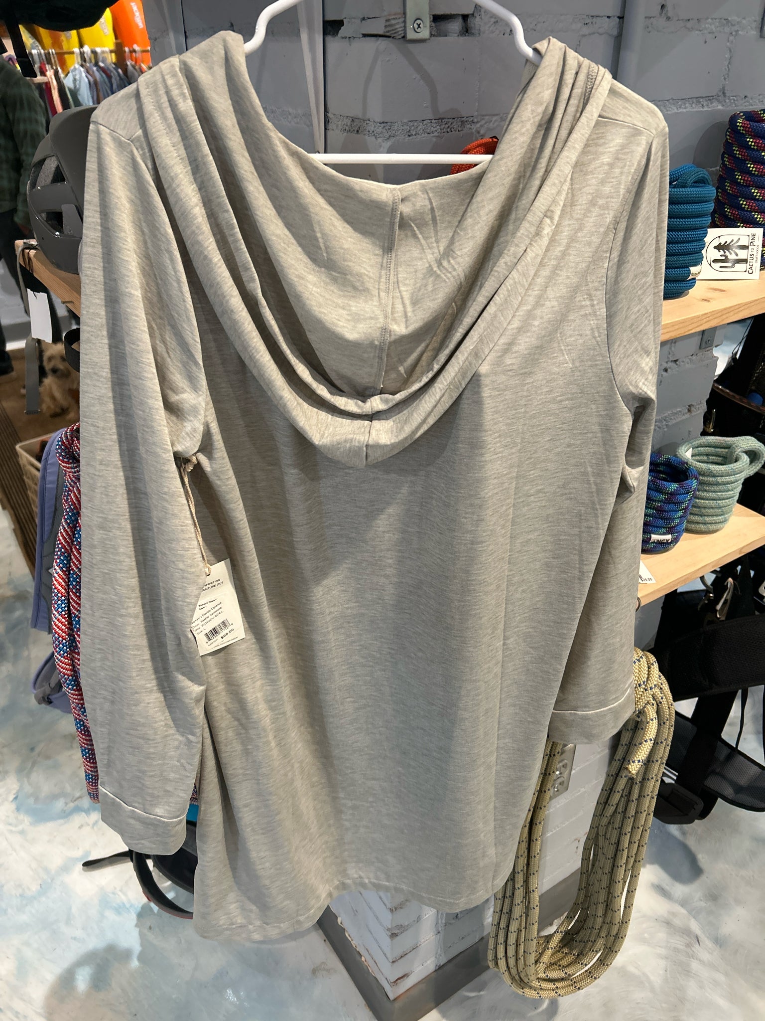 Size L Free Fly Coverup