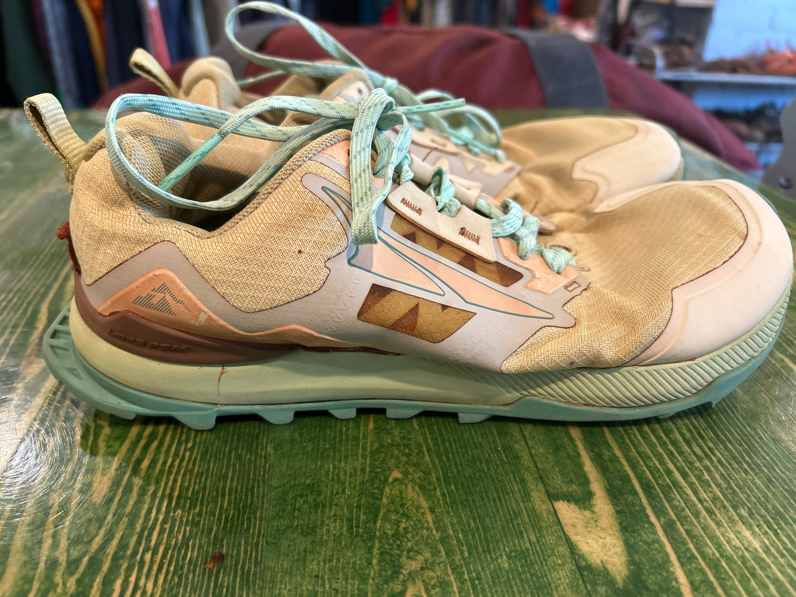 Altra Lone Peak Womens 9 Running Shoes