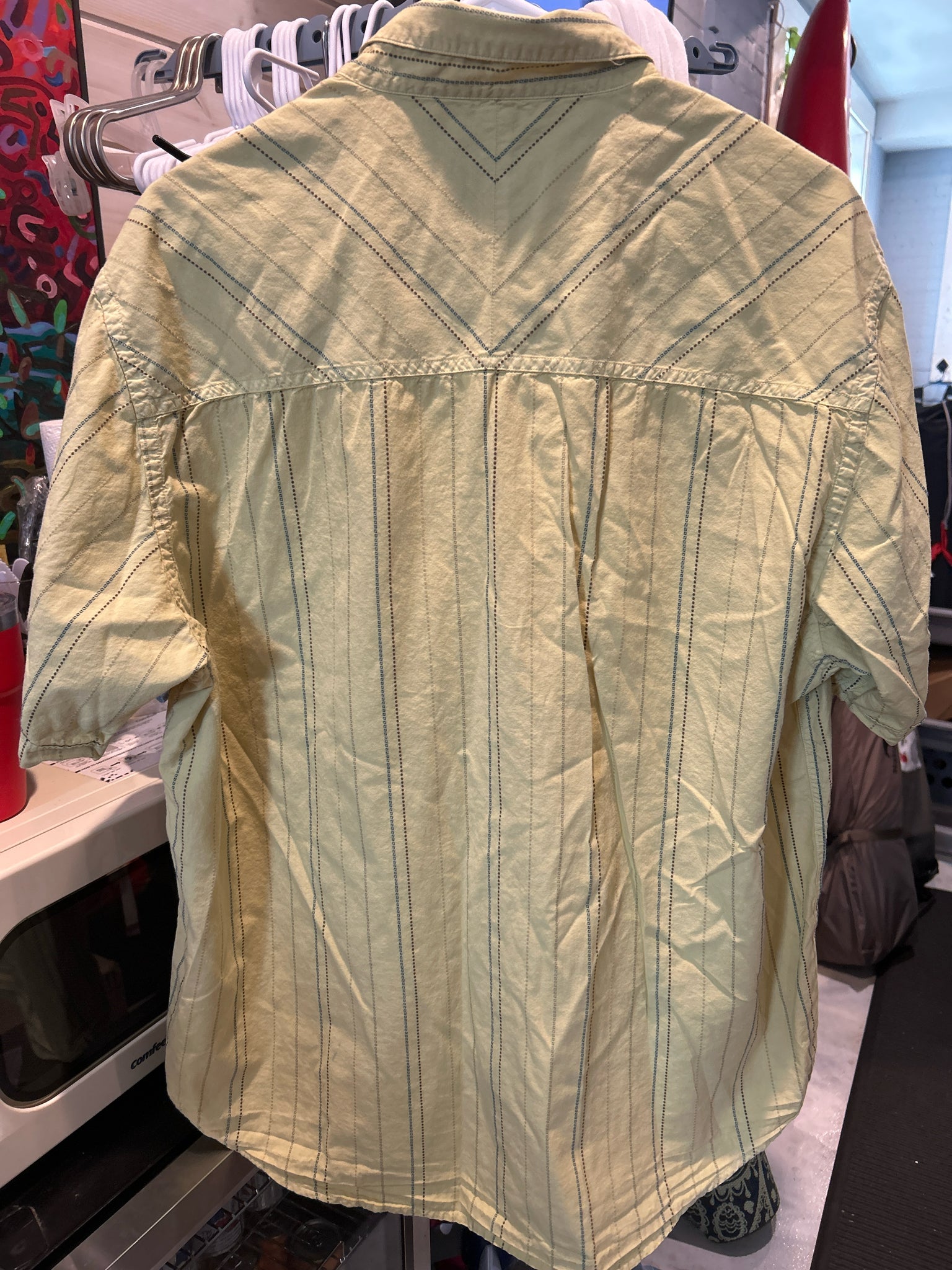 Size L Horny Toad Short Sleeve Shirt