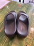 9 Oofos Recovery Sandals
