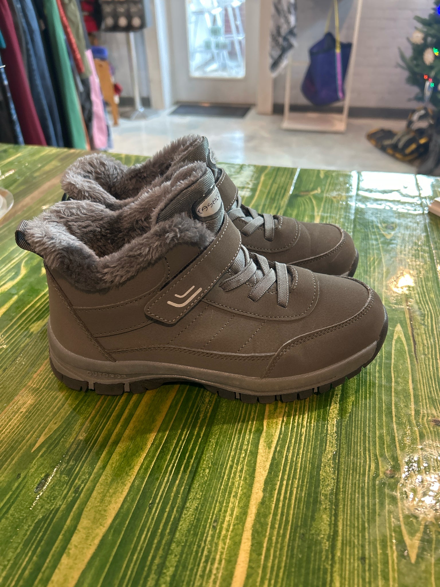 7.5 Casacon Boots