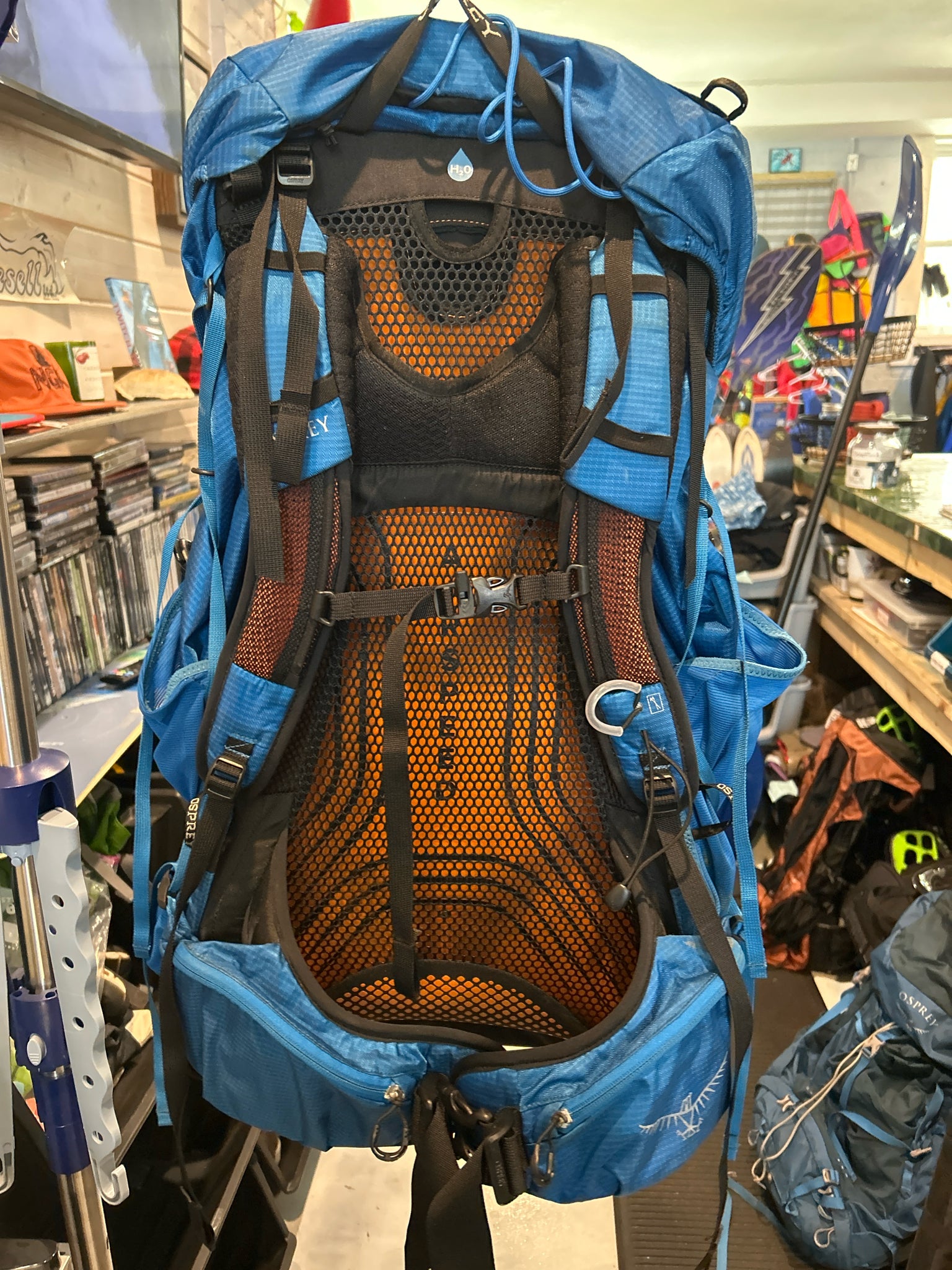 Osprey Exos 58 Mens Ultralight  Backpack