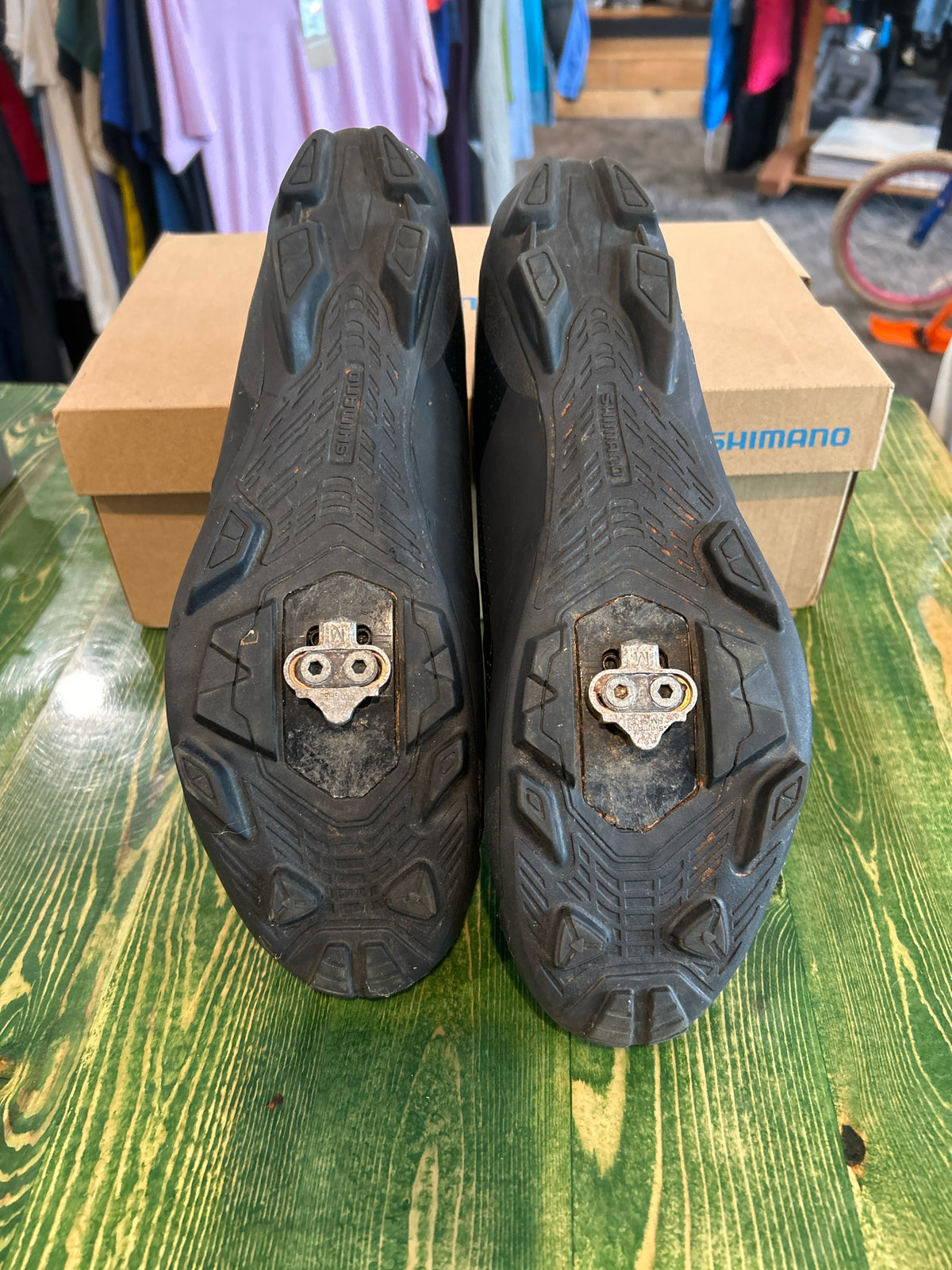 Mens Size 12 Shimano Dynalast  Bike Shoes